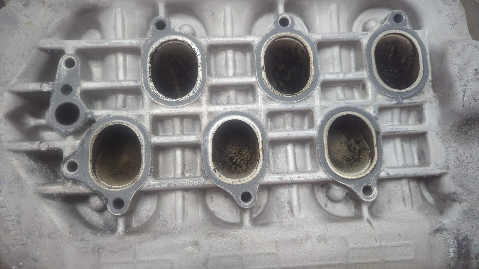 Коллектор впускной