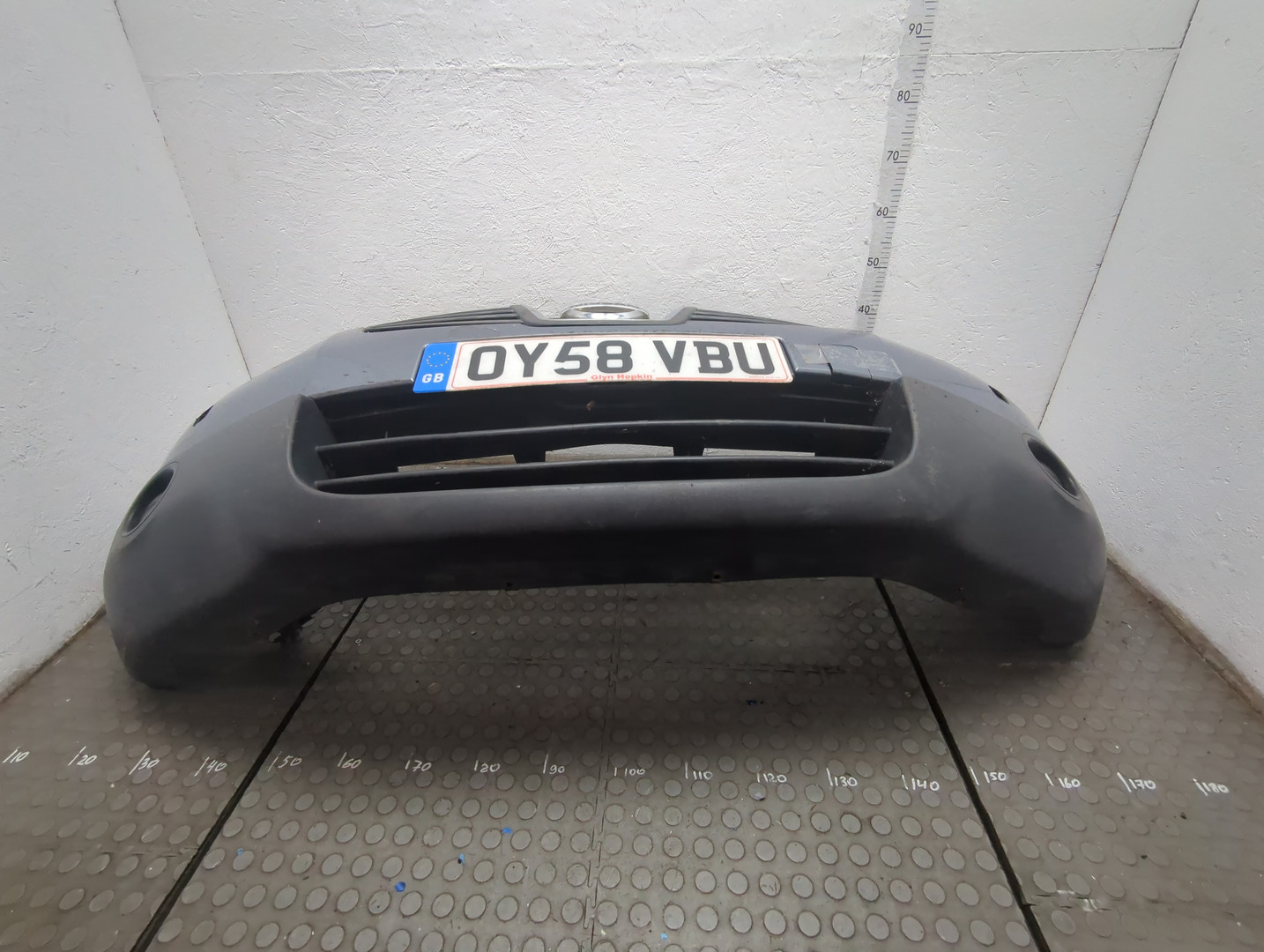 Бампер передний