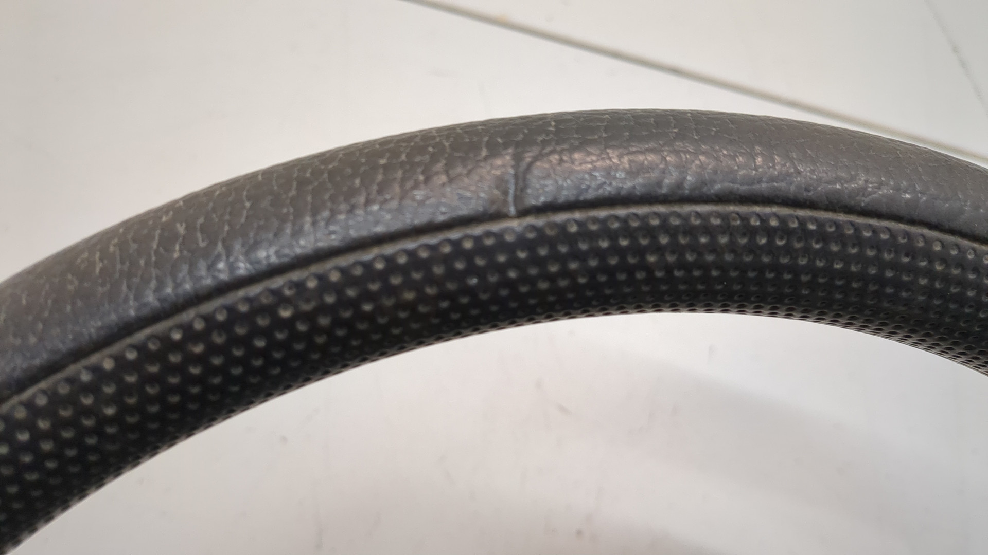 Рулевое колесо (руль)