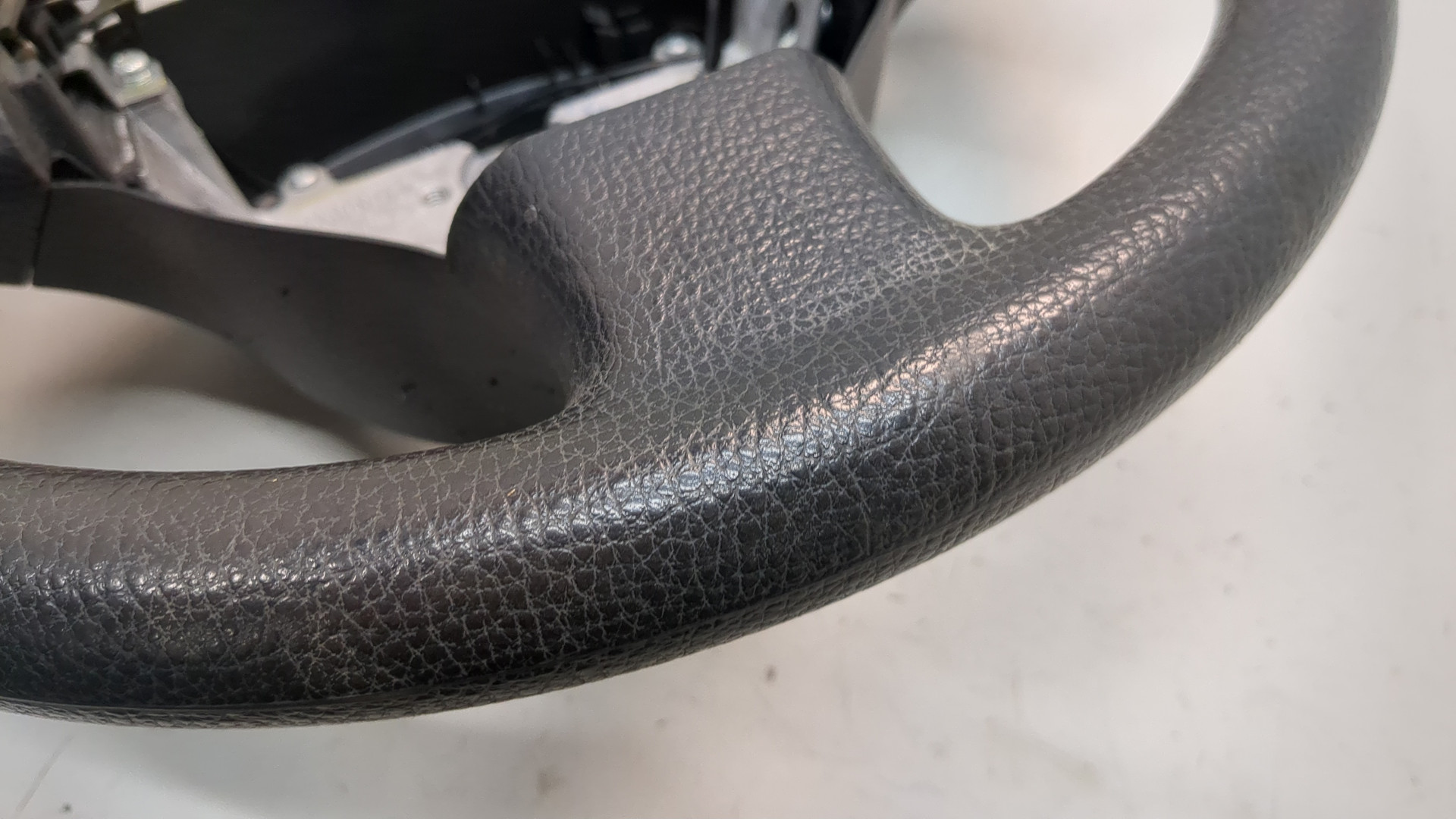 Рулевое колесо (руль)