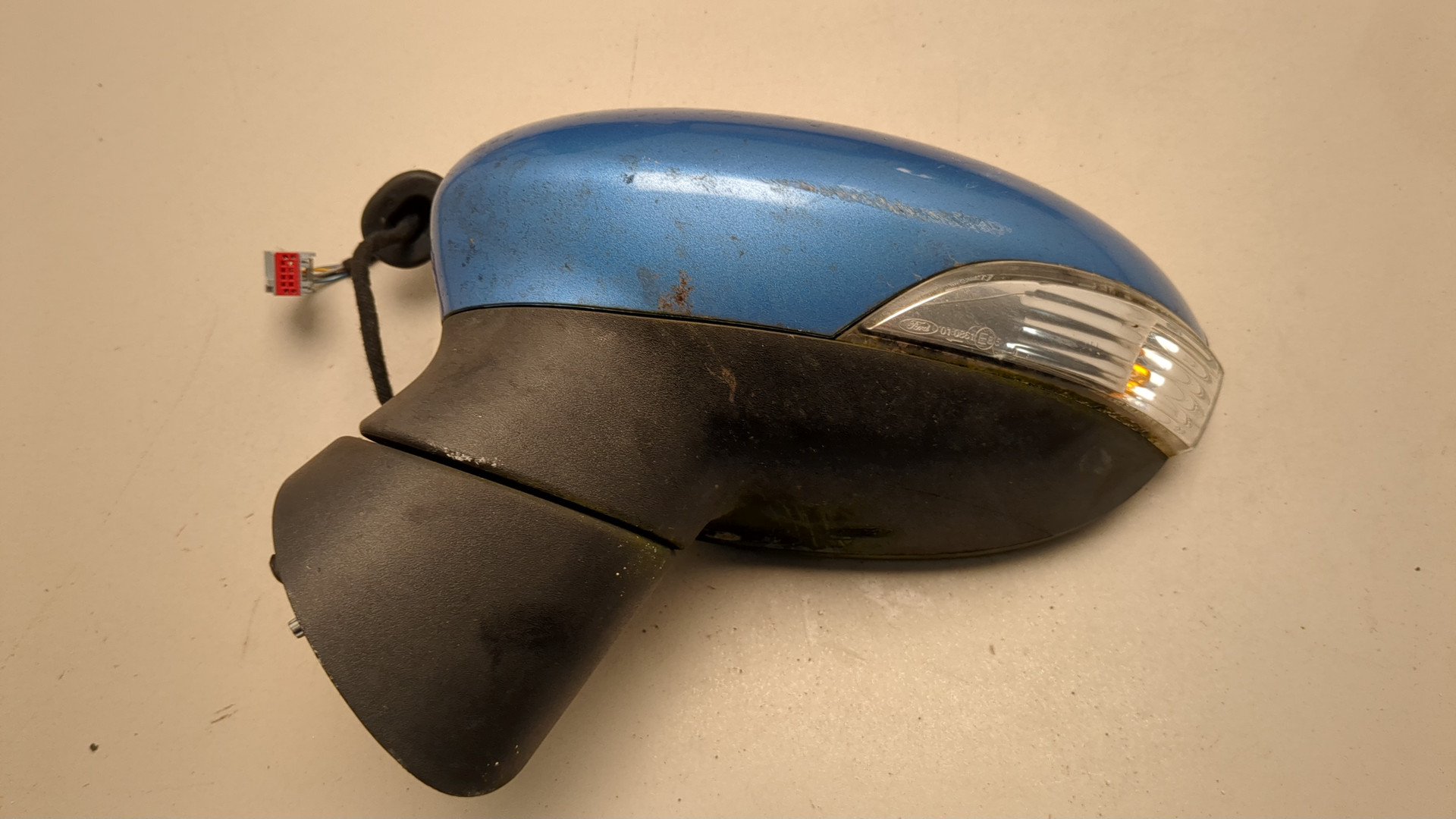 Зеркало левое электрическое