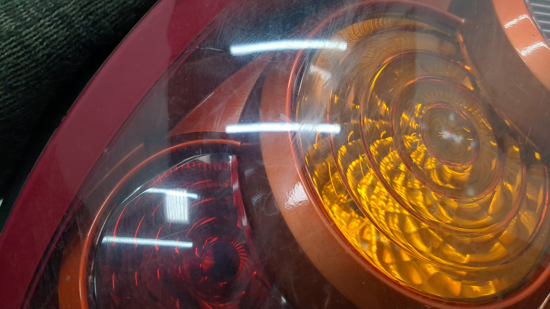 Фонарь задний левый