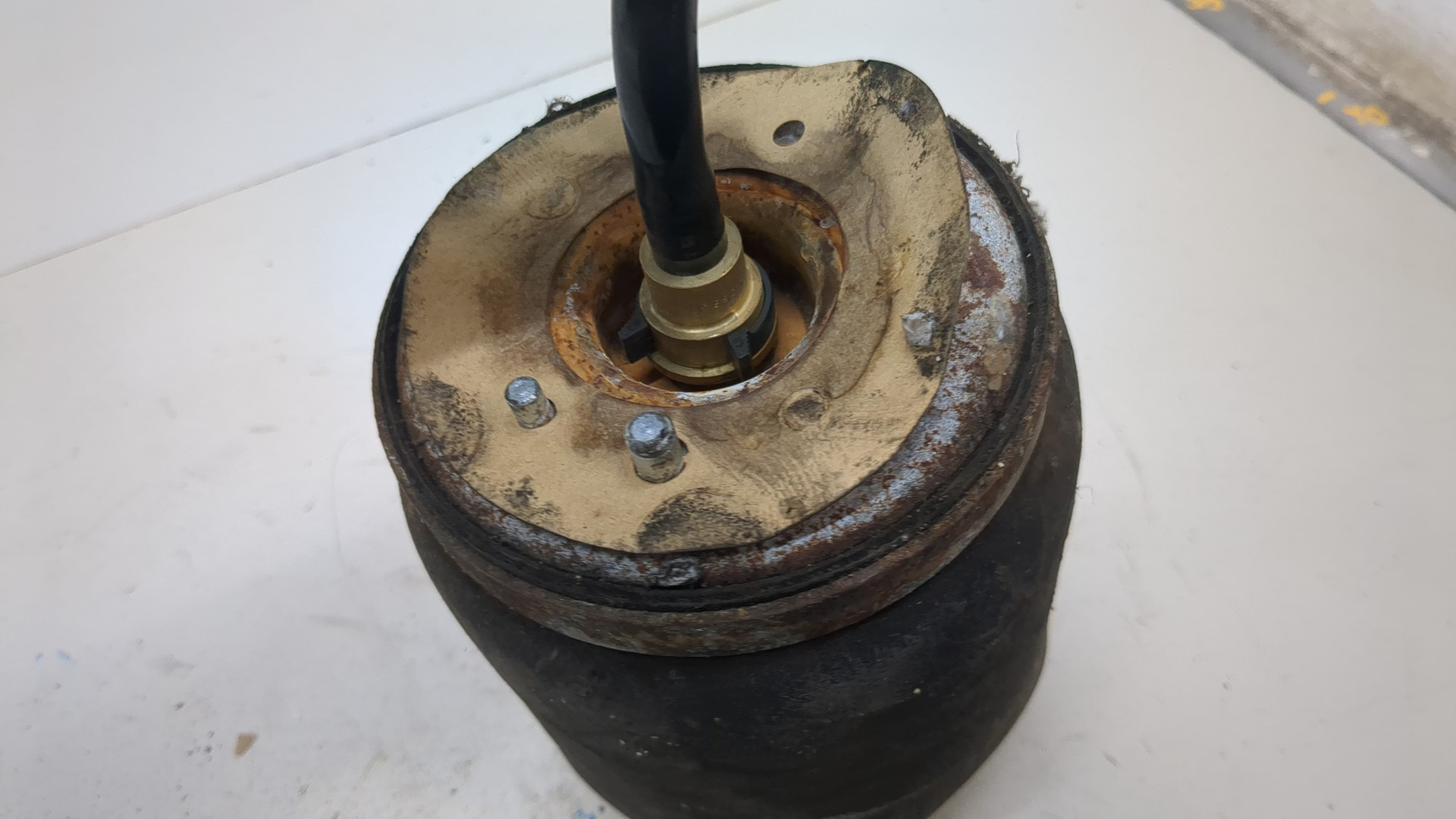 Воздушная подушка (опора пневматическая)