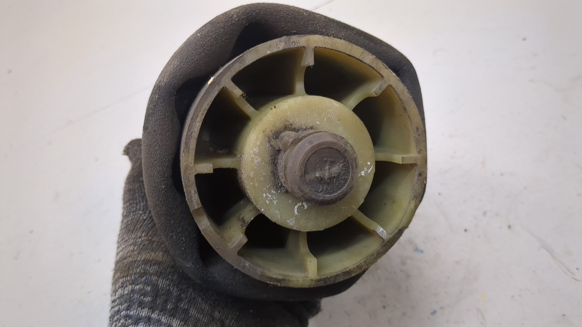 Воздушная подушка (опора пневматическая)