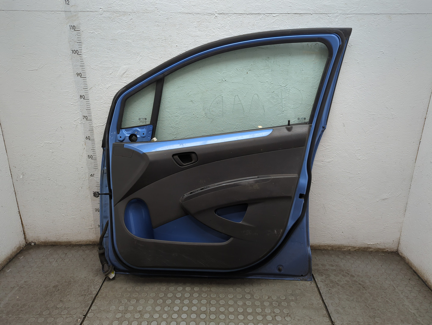 Дверь передняя правая