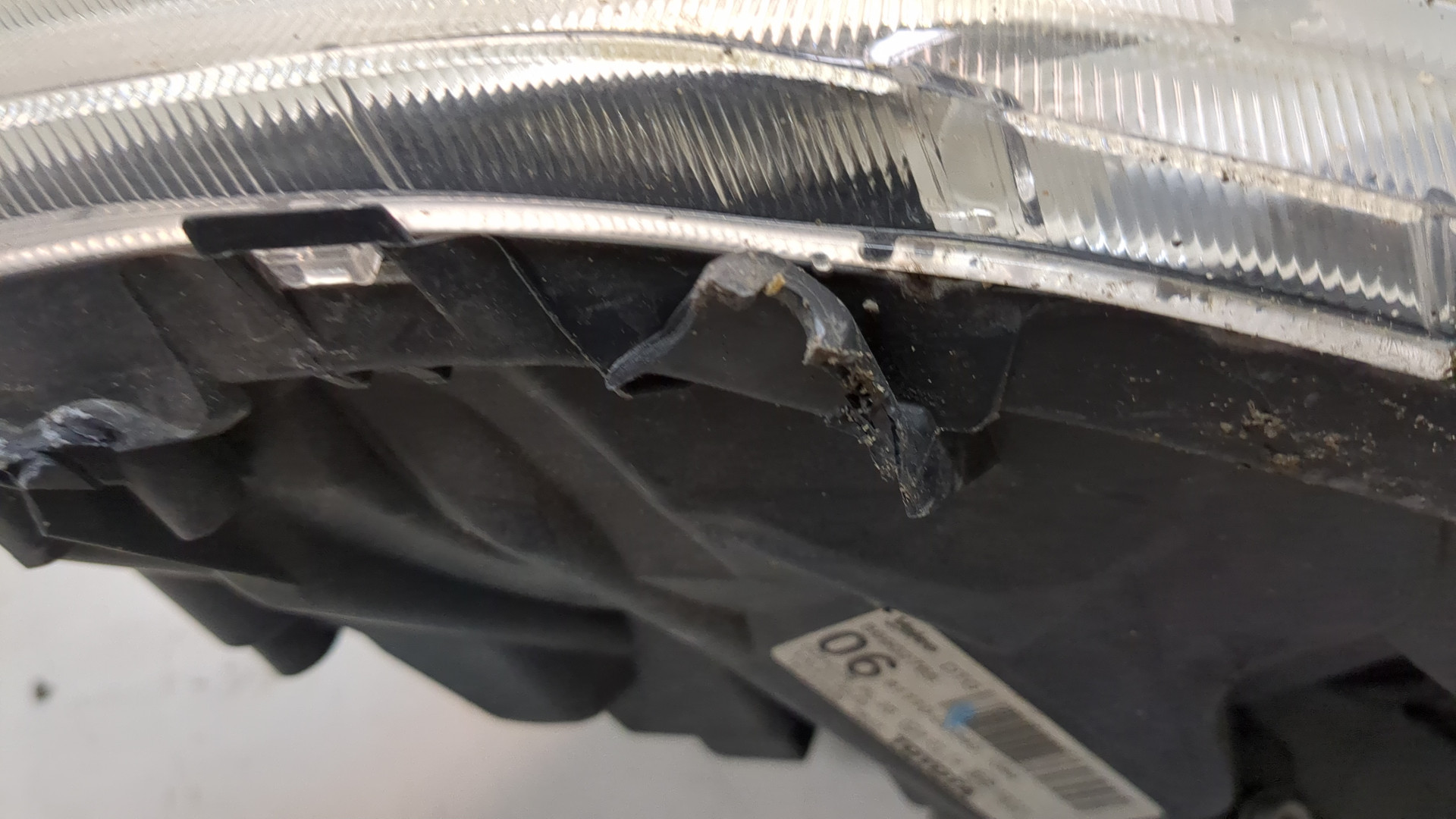 Фара правая