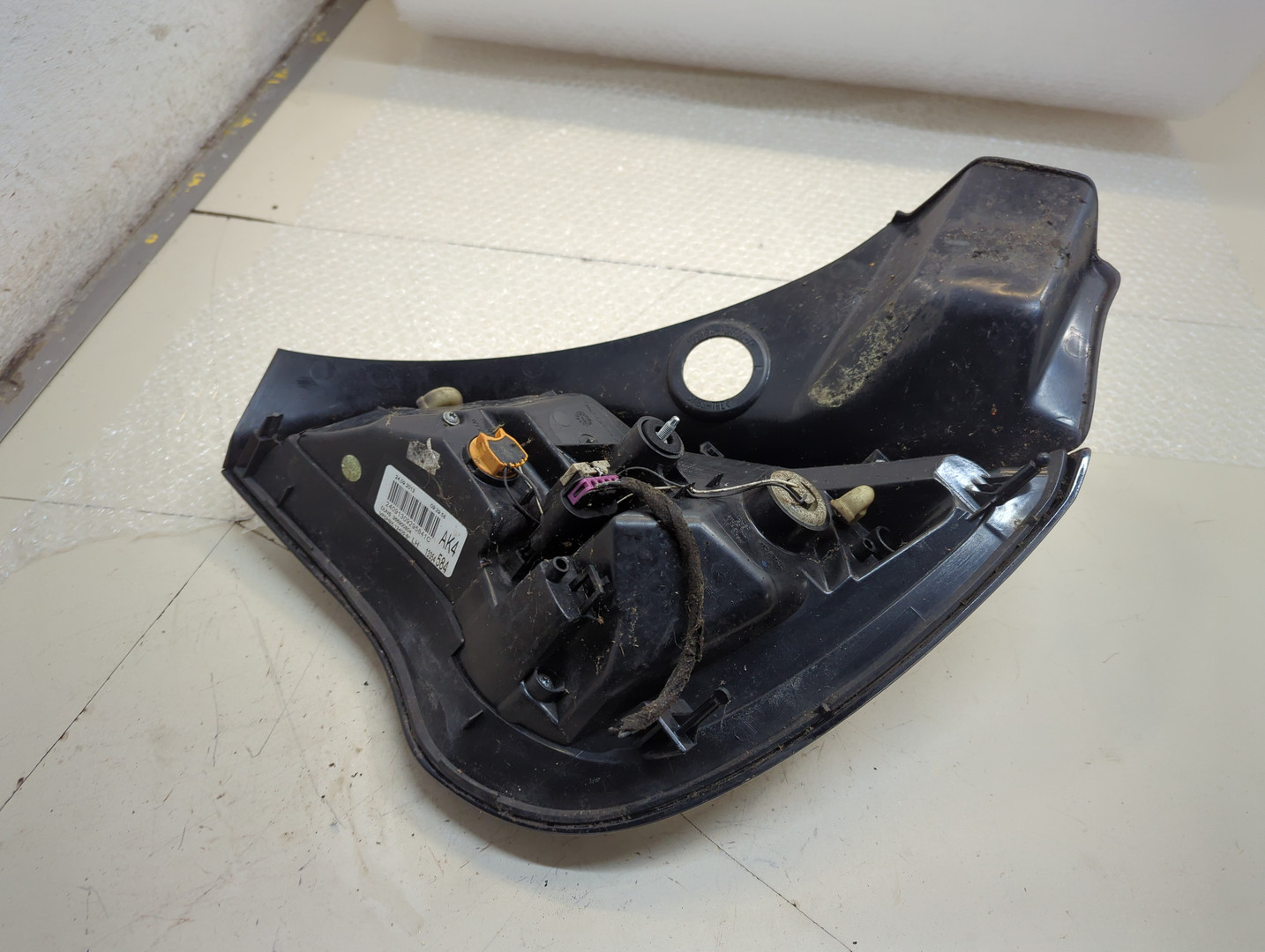 Фонарь задний левый