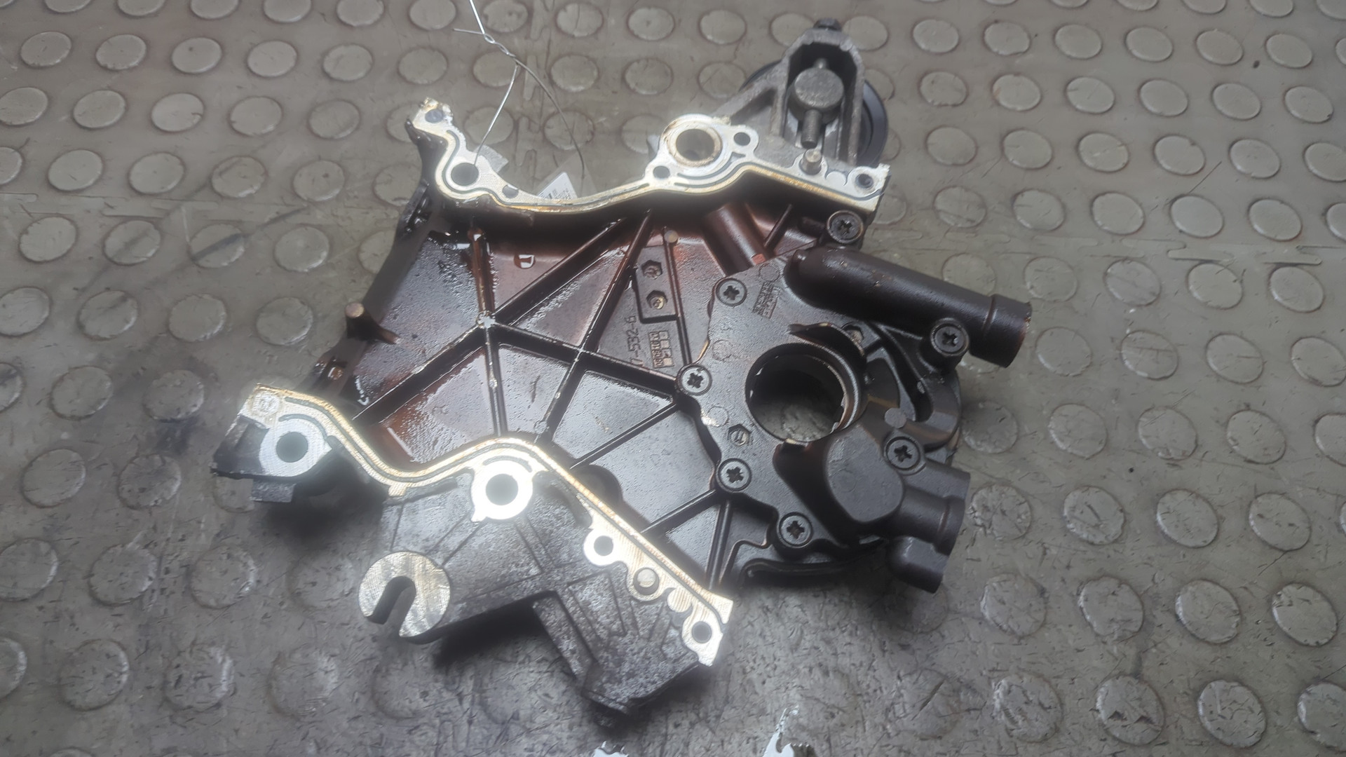 Насос масляный