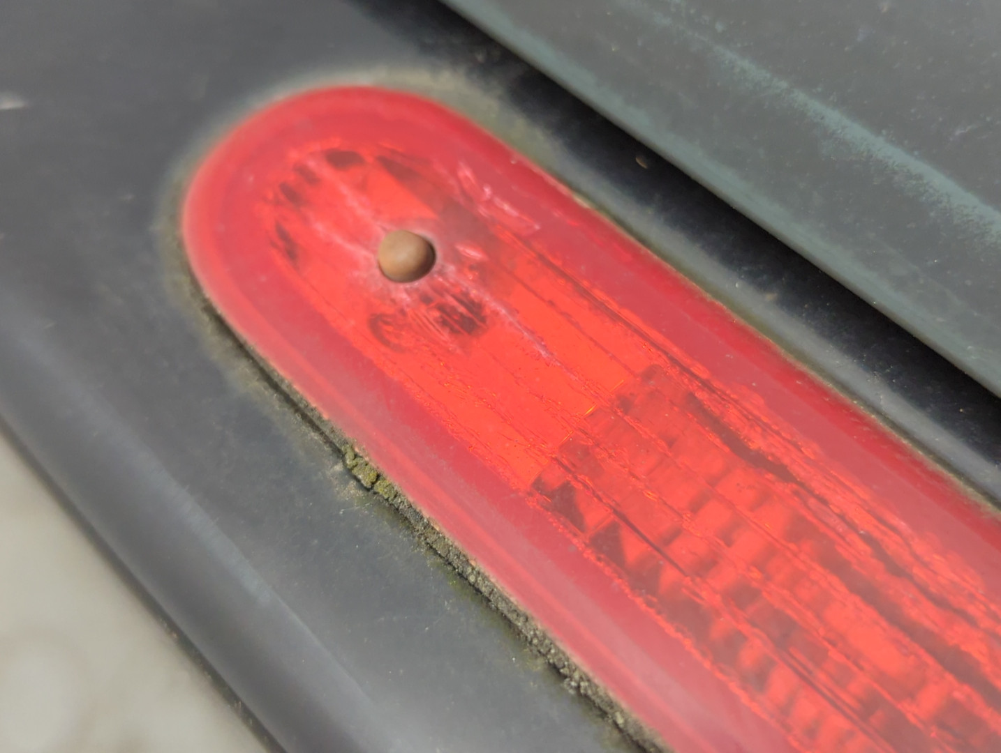 Дверь багажника