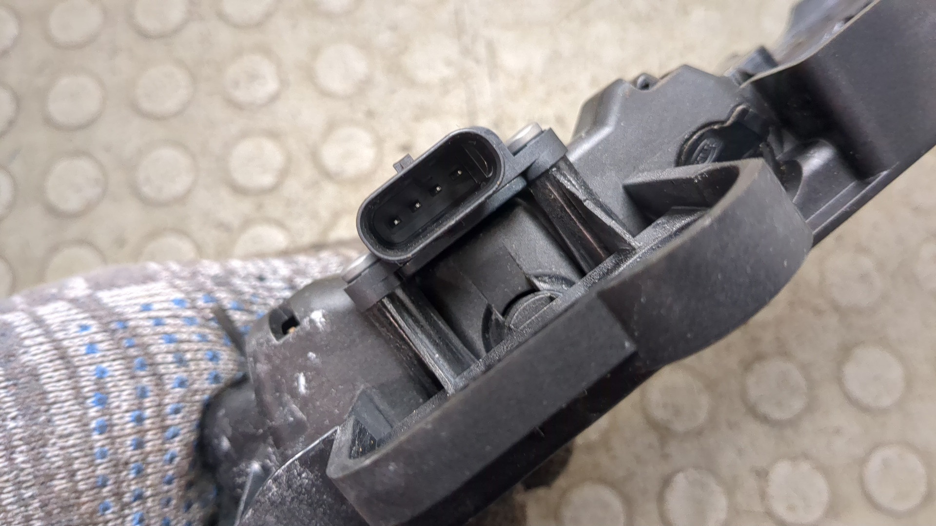 Ручка двери наружная