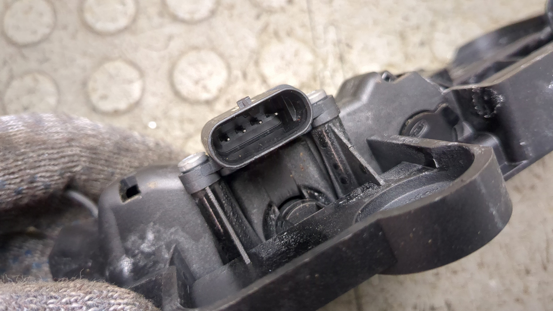 Ручка двери наружная