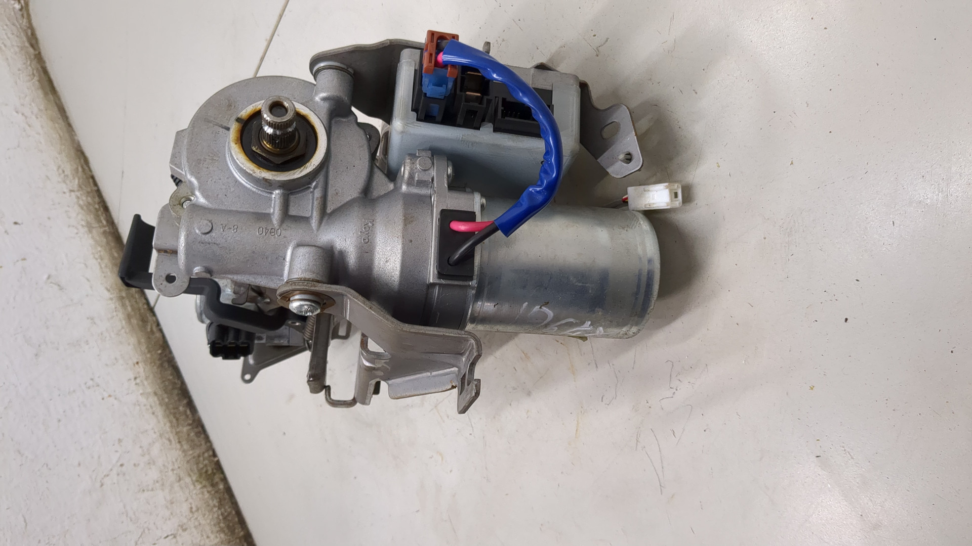 Серводвигатель рулевой рейки