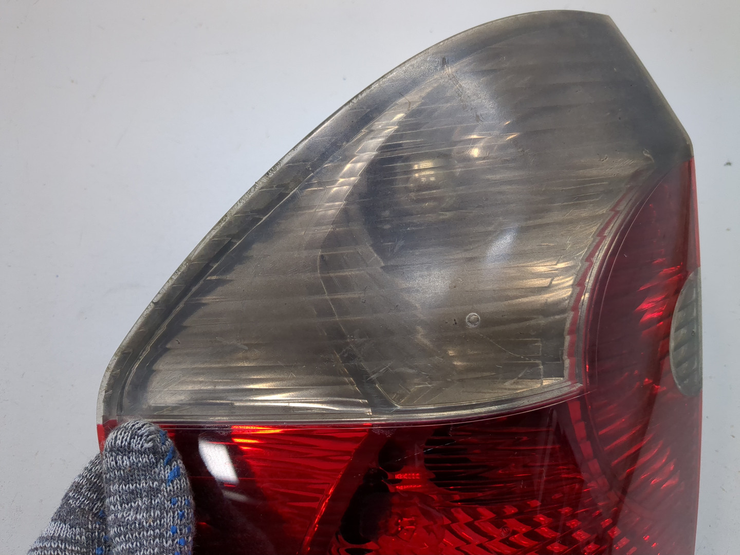 Фонарь задний левый