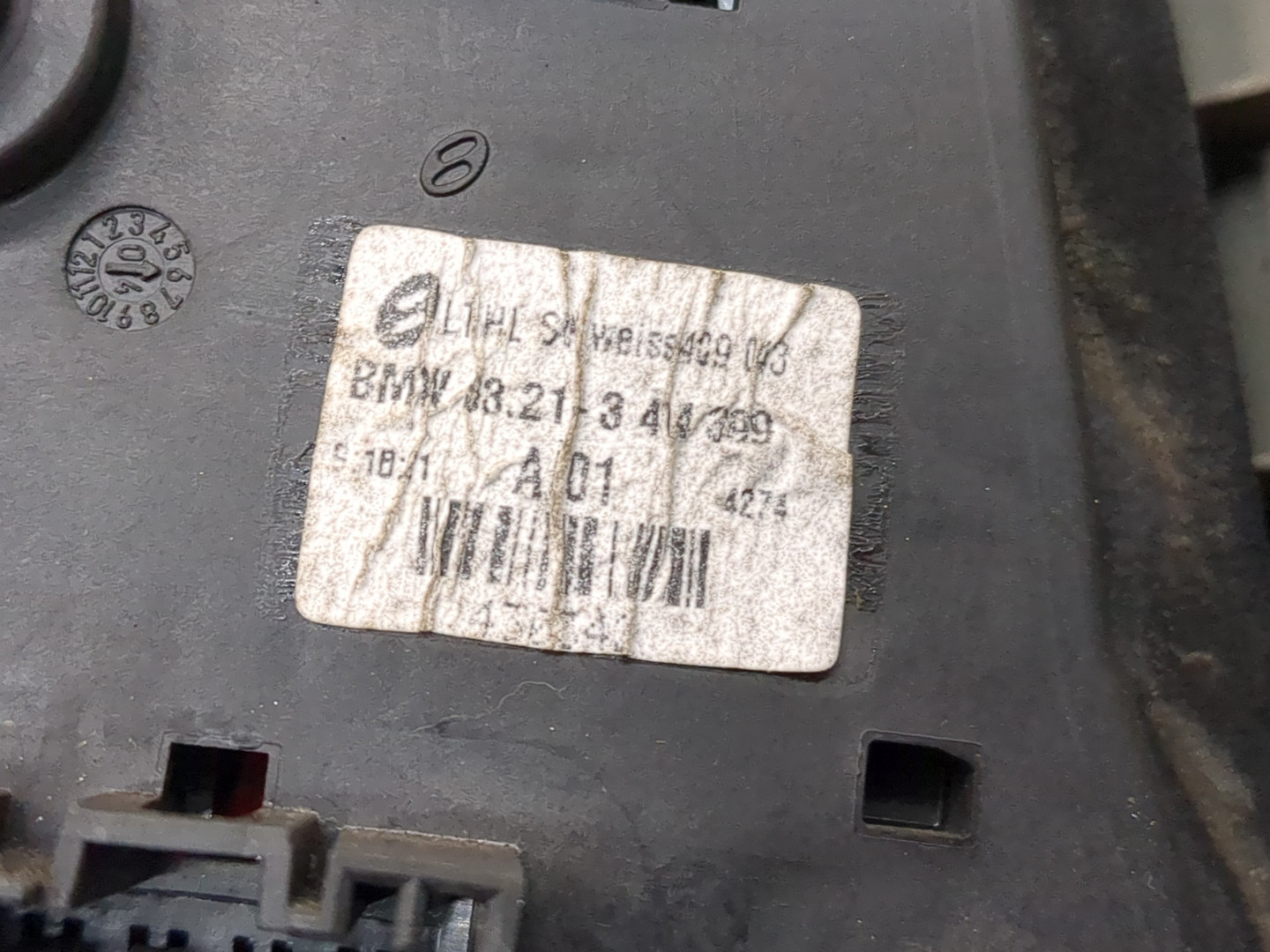 Фонарь задний левый