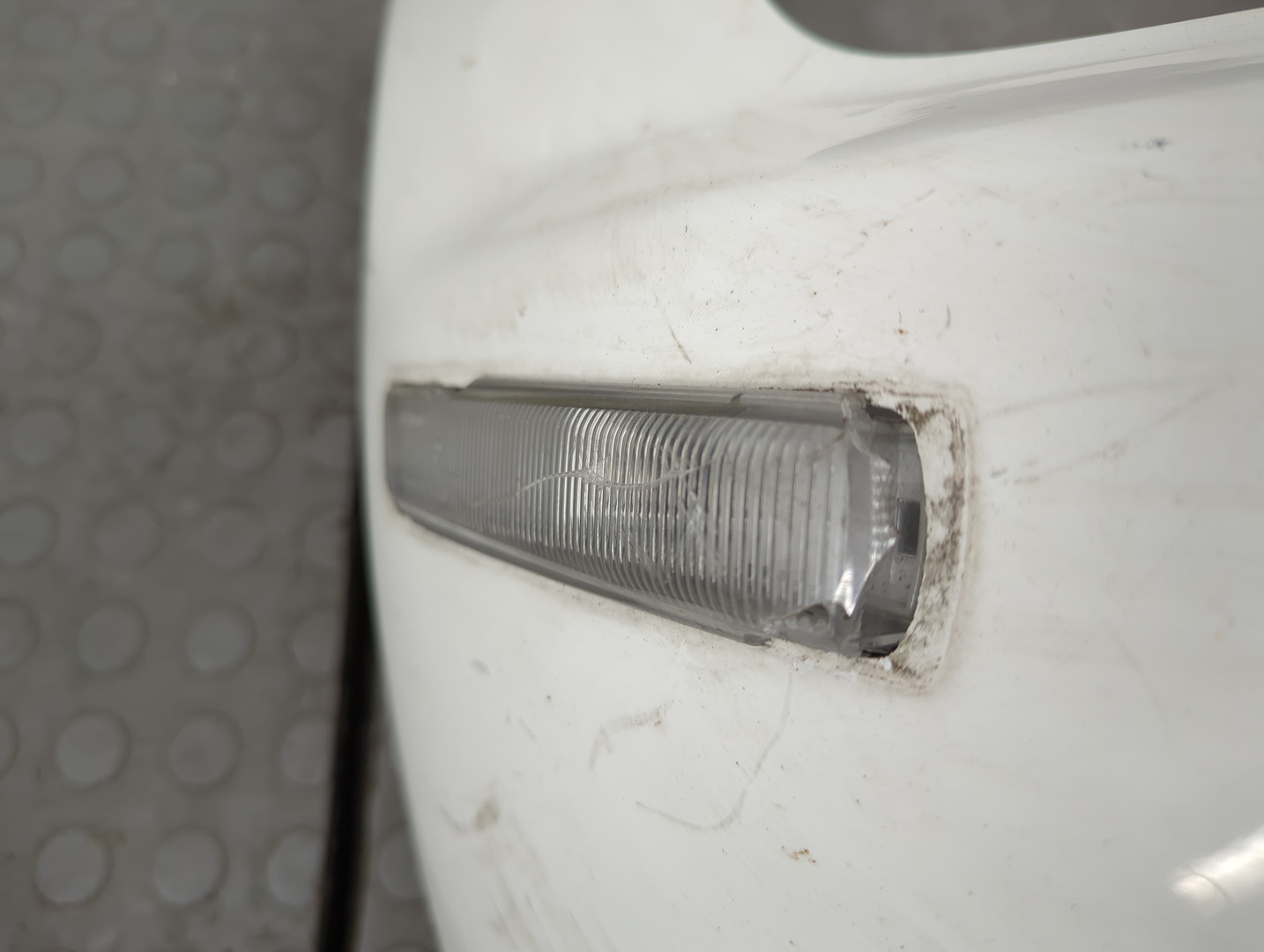 Бампер передний