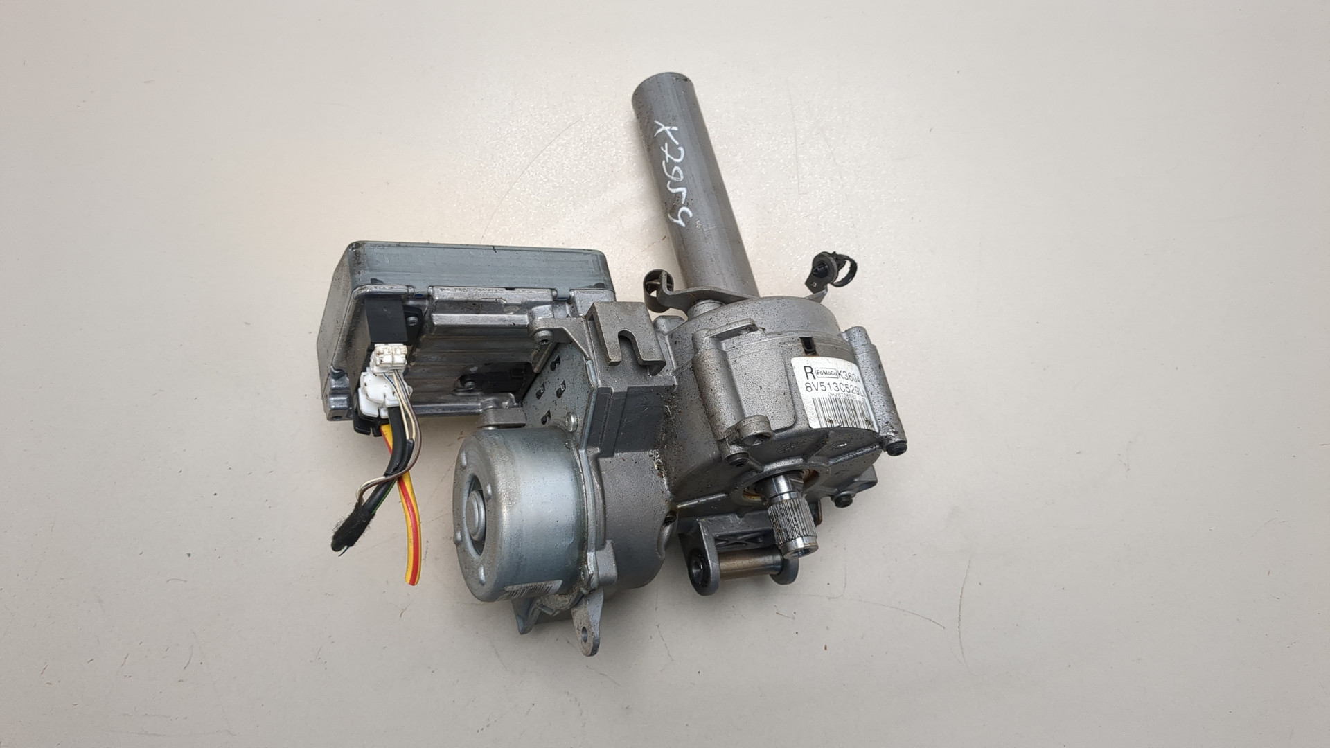 Серводвигатель рулевой рейки