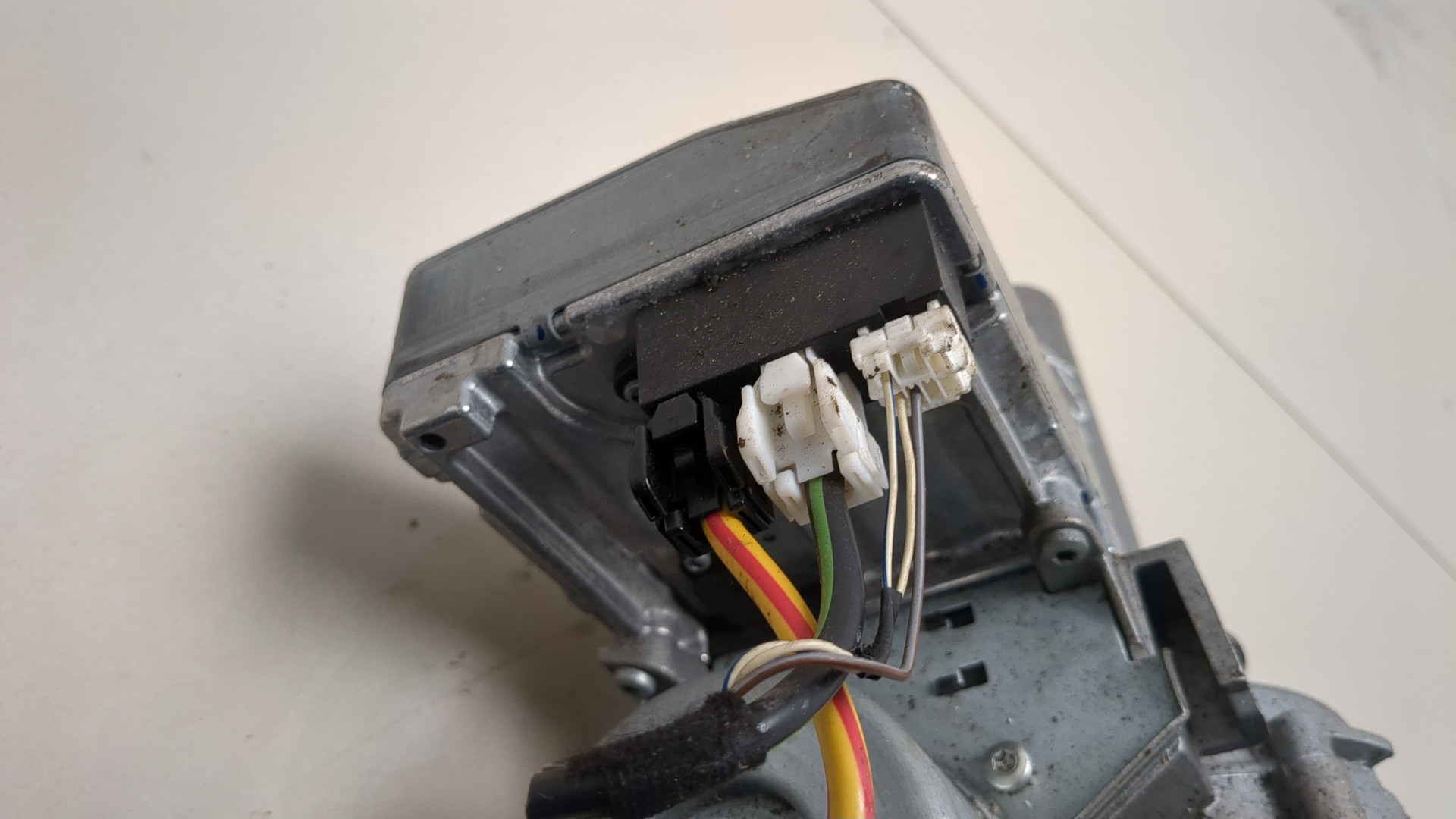 Серводвигатель рулевой рейки