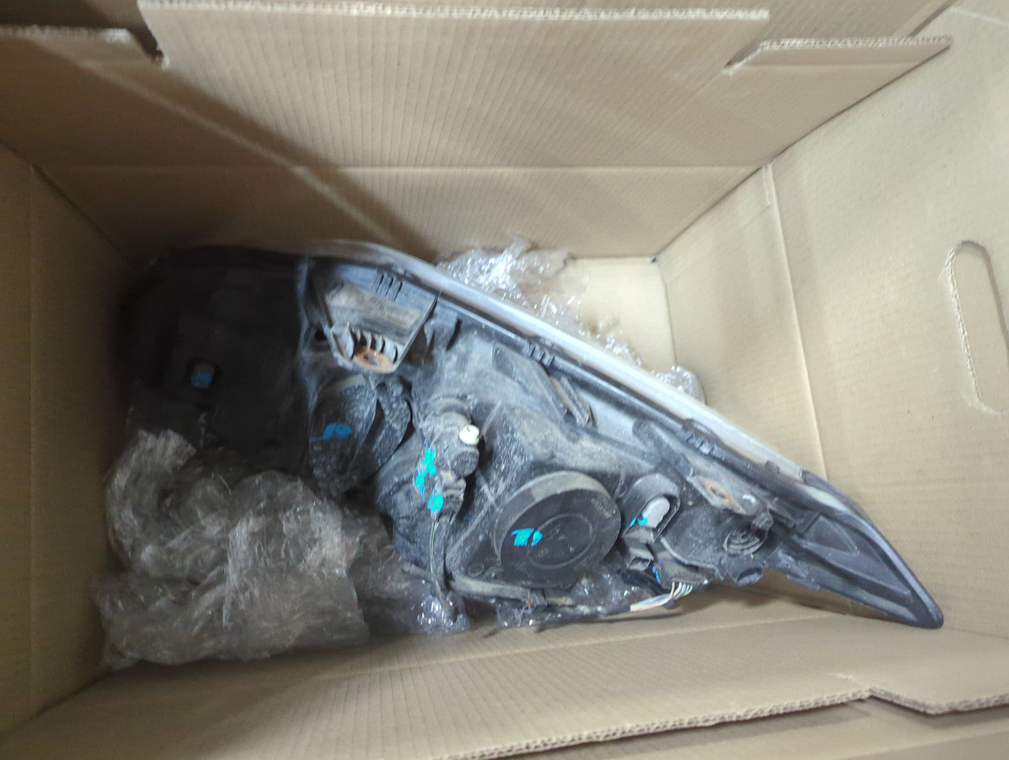 Фара правая