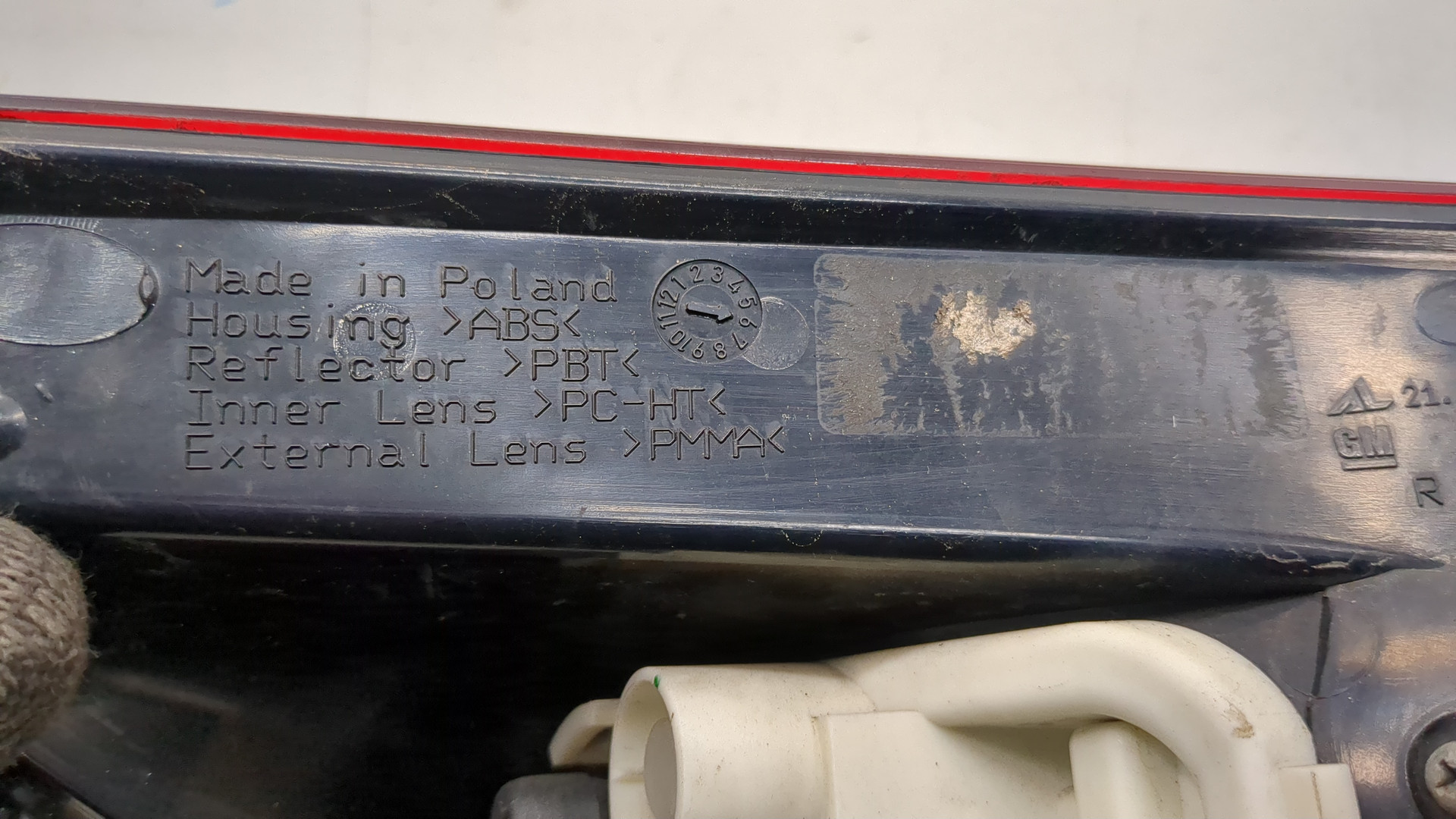 Фонарь задний правый