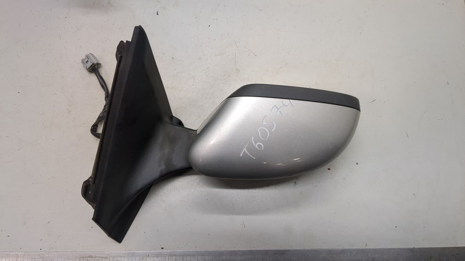 Зеркало левое электрическое