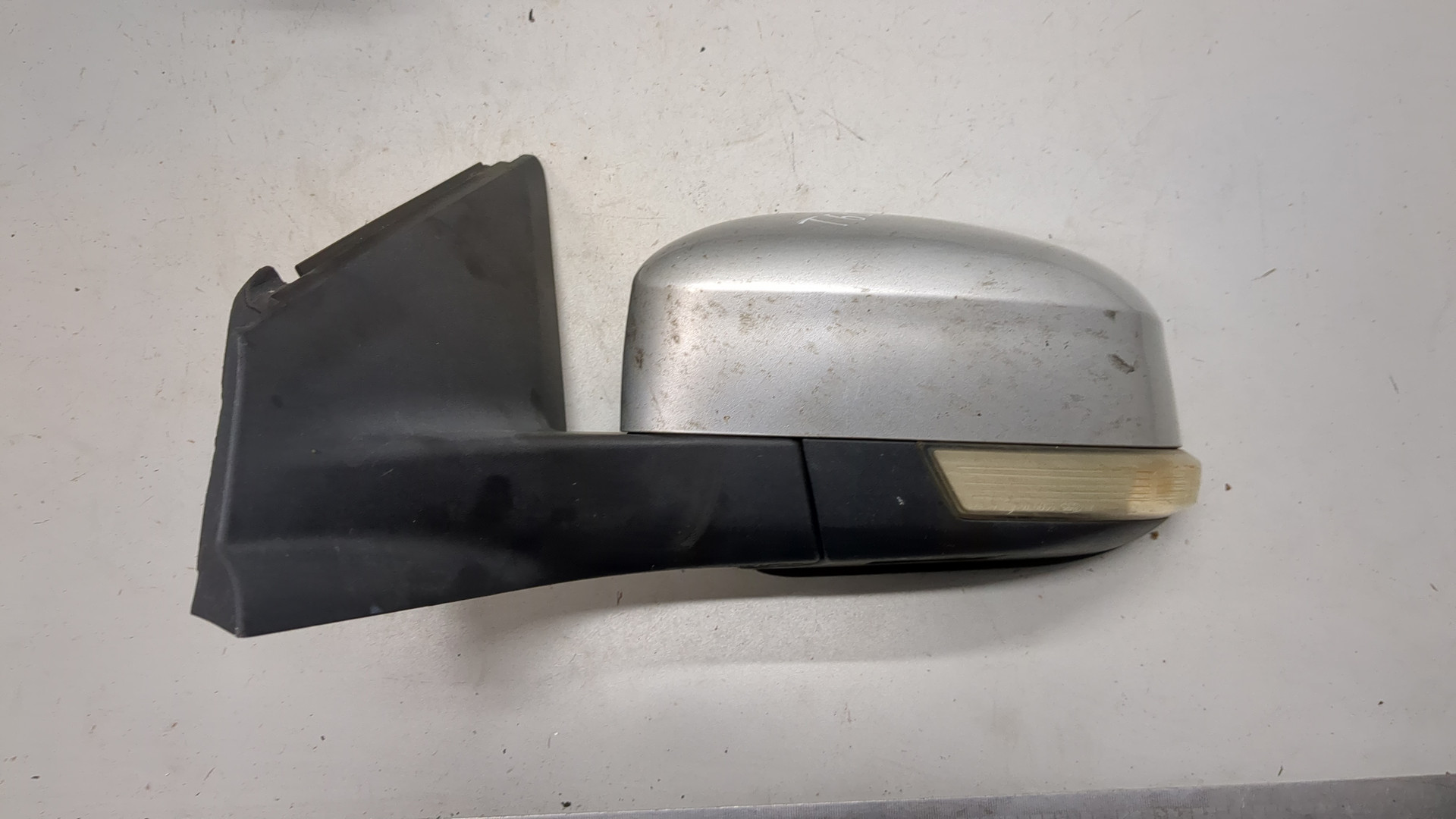 Зеркало левое электрическое