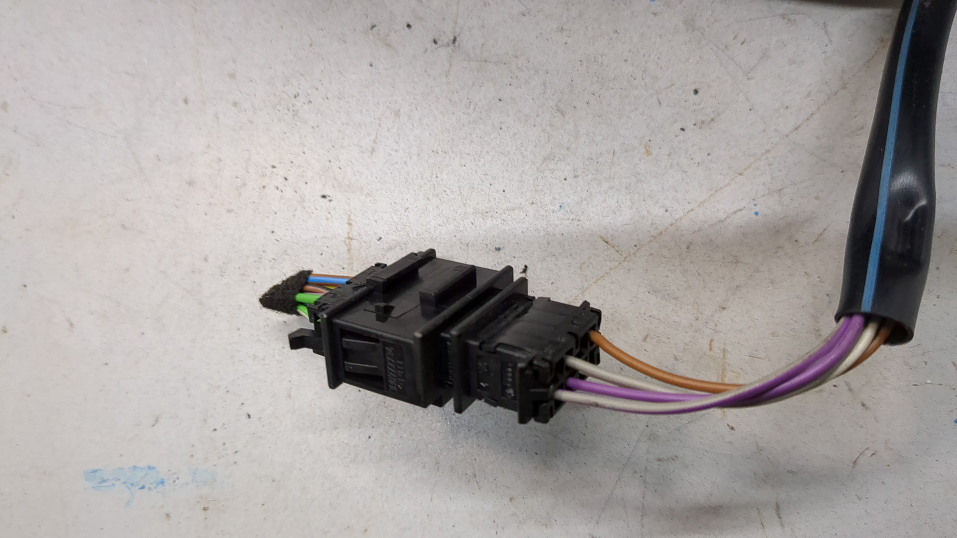 Зеркало левое электрическое