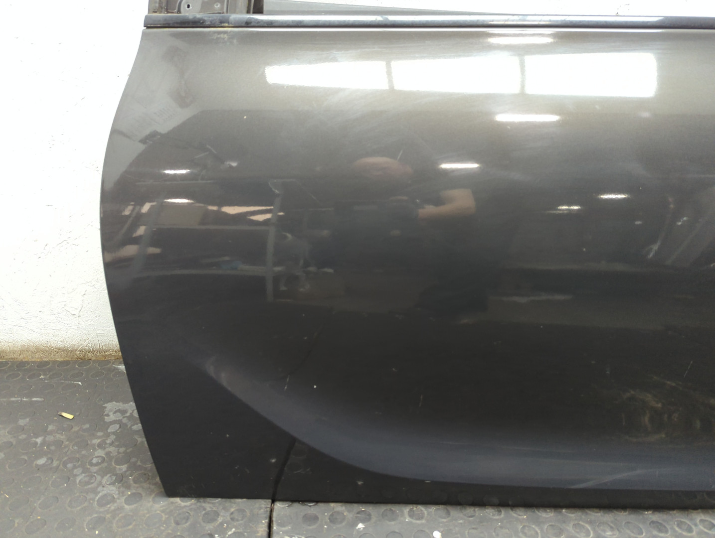 Дверь передняя левая