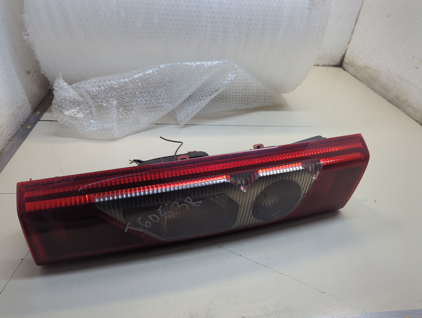 Фонарь задний правый