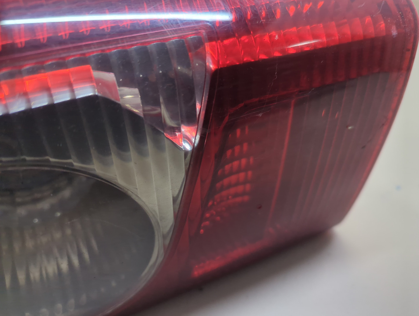 Фонарь задний правый