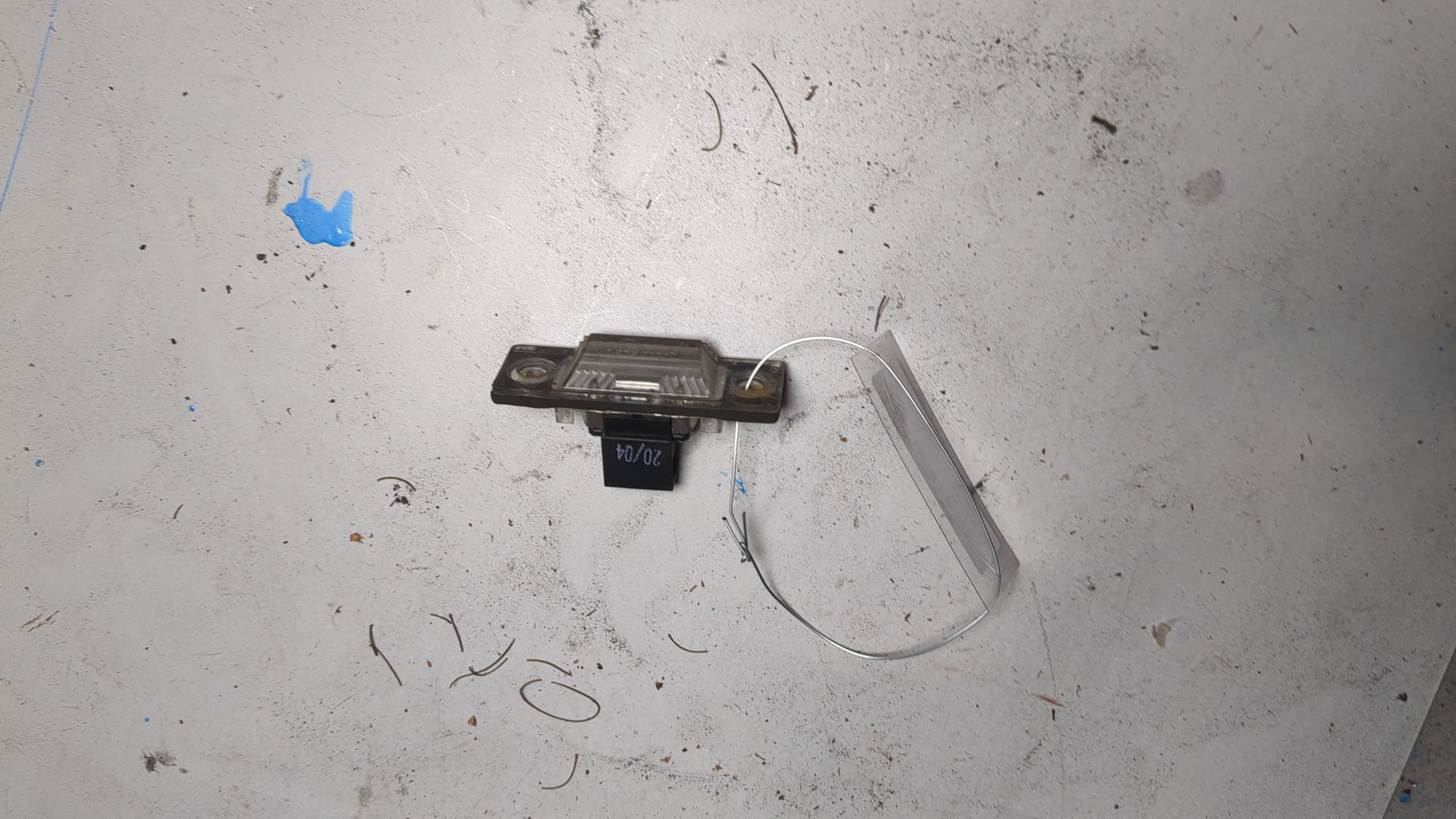 Фонарь подсветки номера