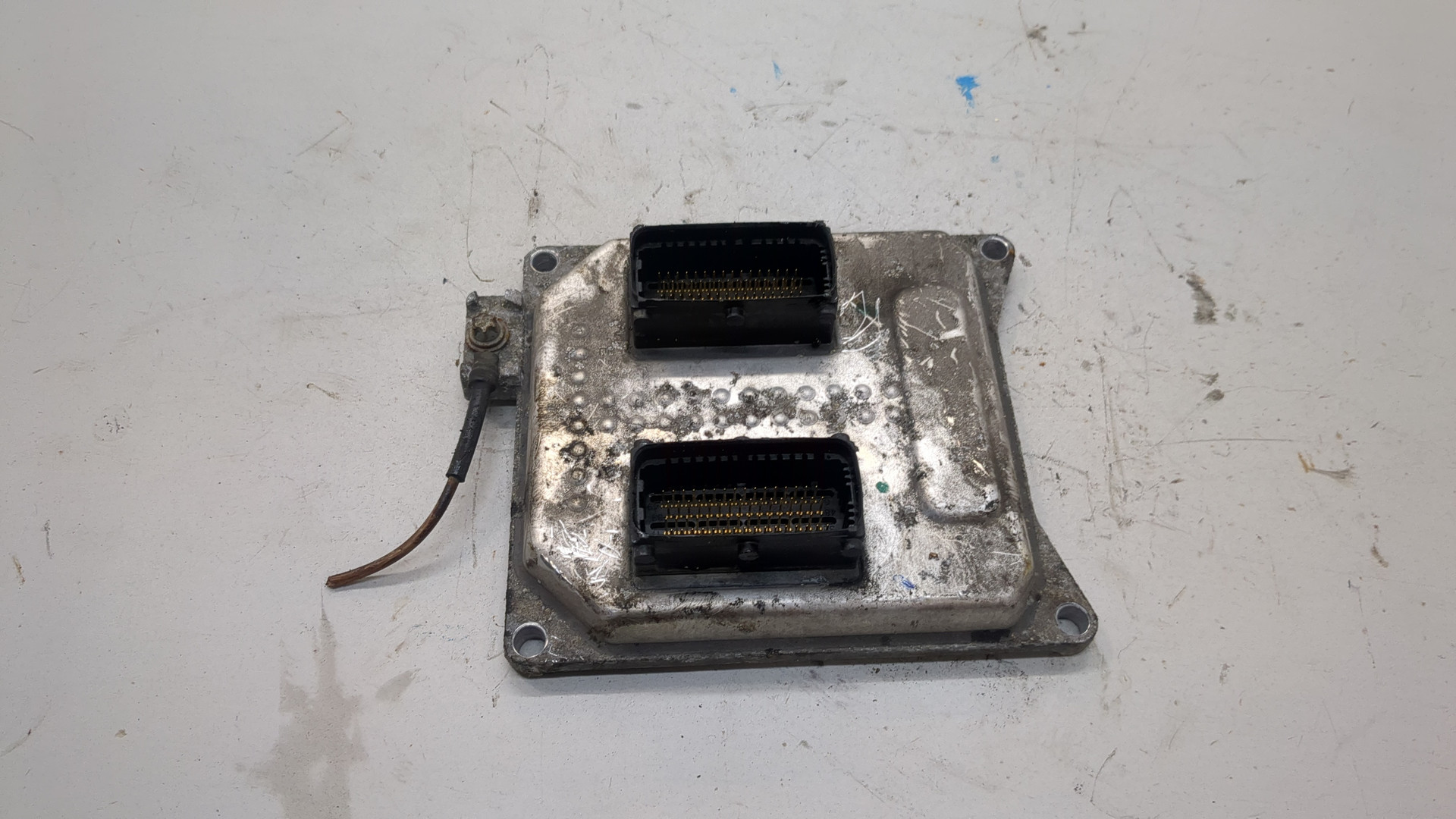 Блок управления двигателем