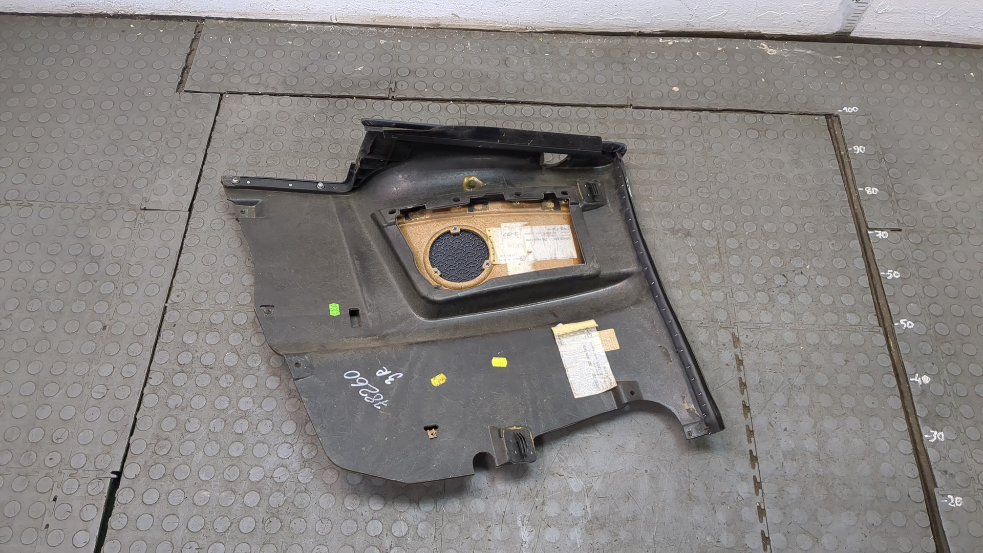 Обшивка салона