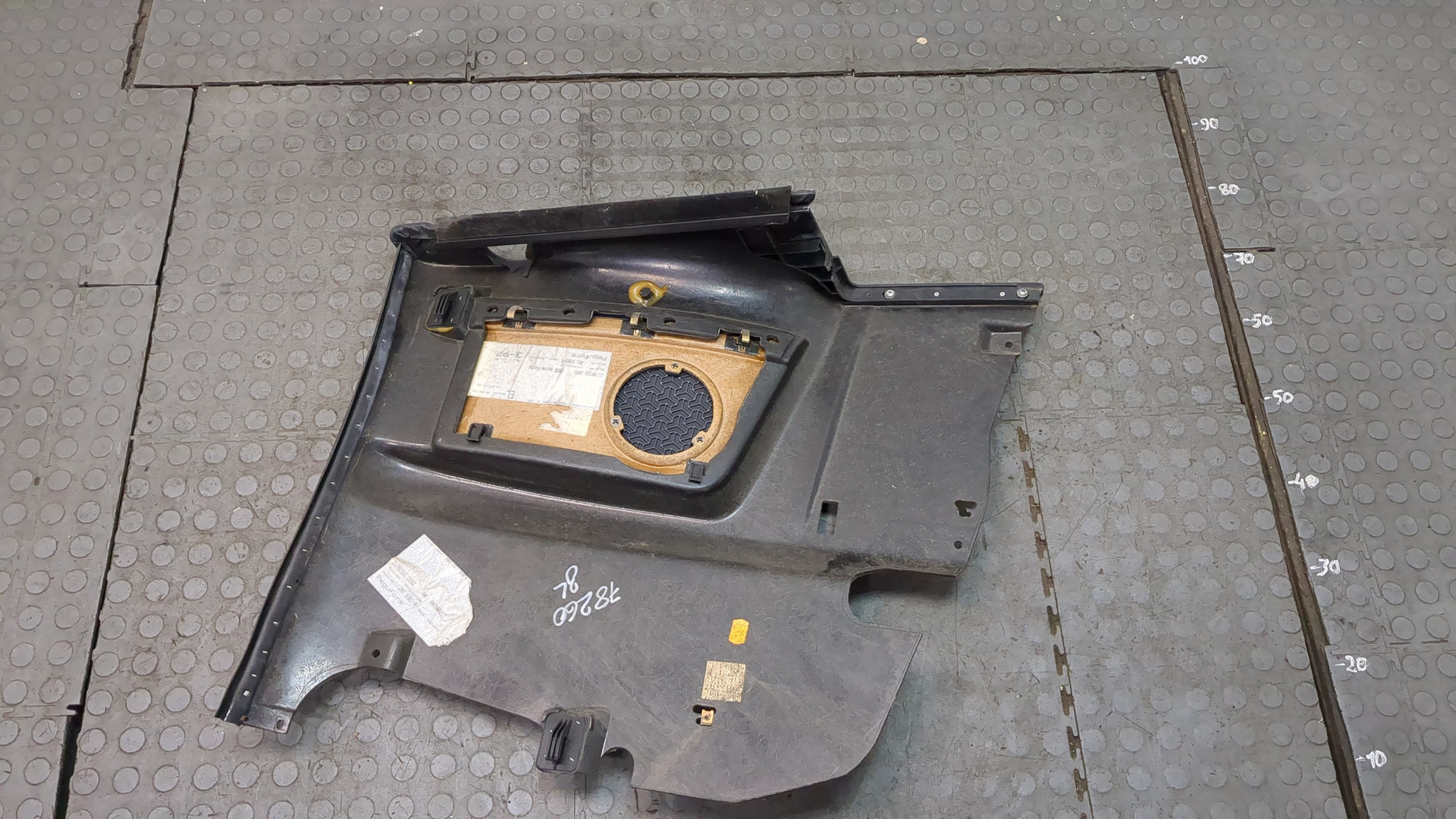 Обшивка салона