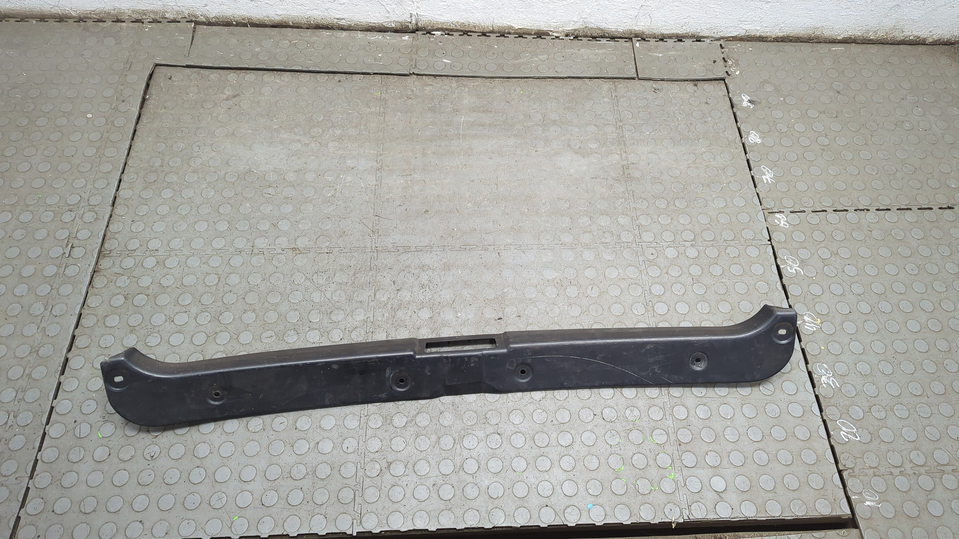 Обшивка багажника