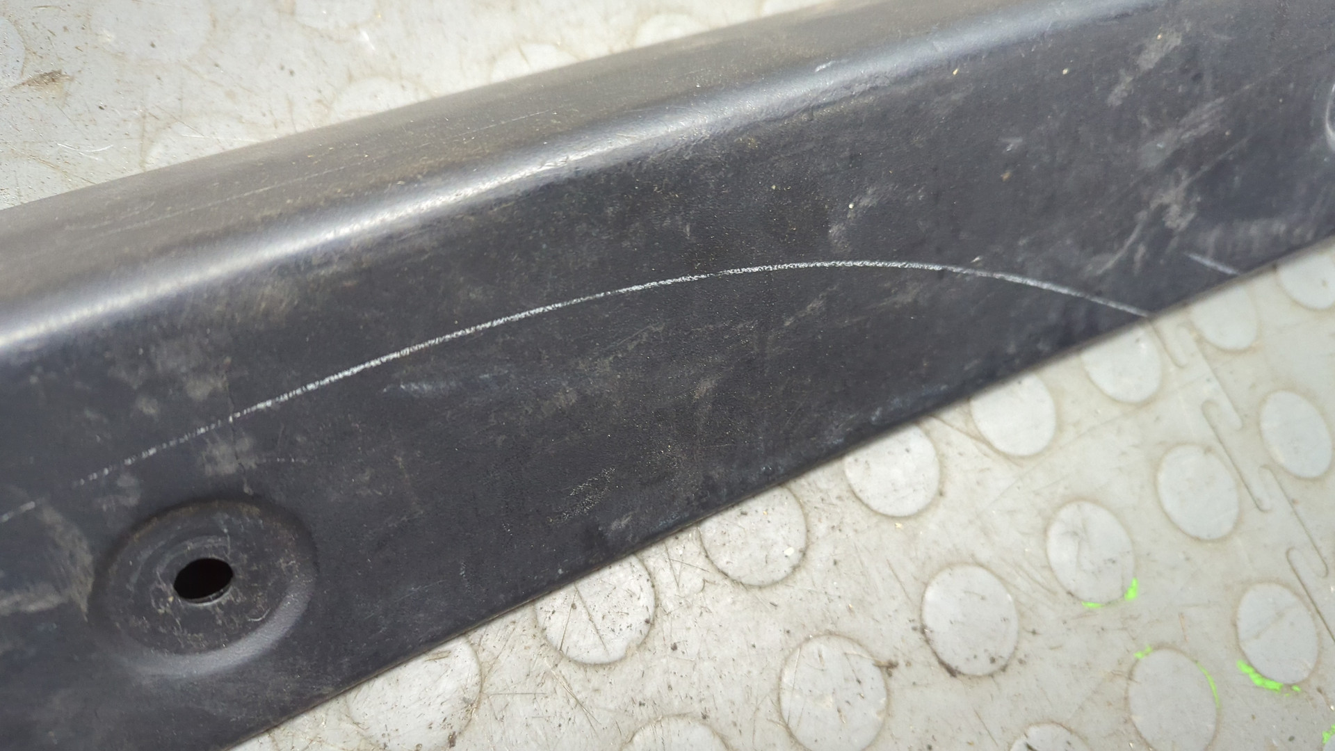 Обшивка багажника