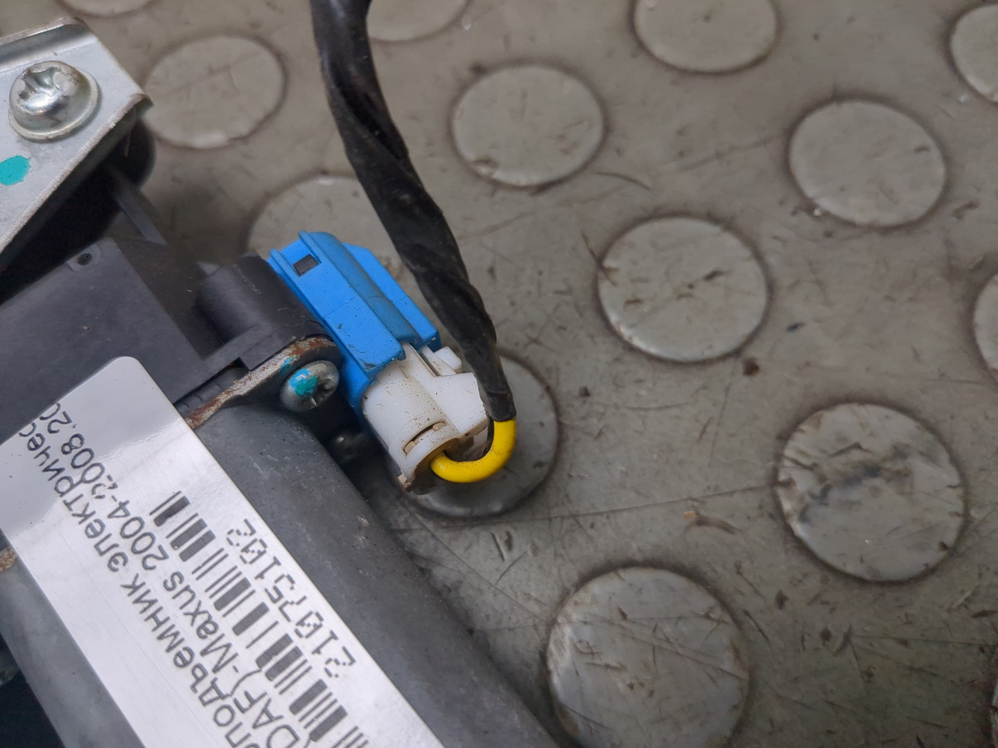 Стеклоподъемник электр. передний правый