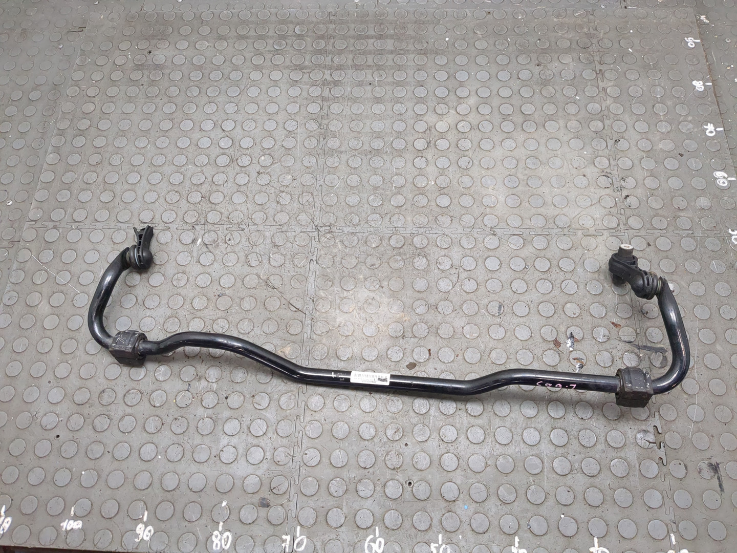 Стабилизатор поперечной устойчивости задний