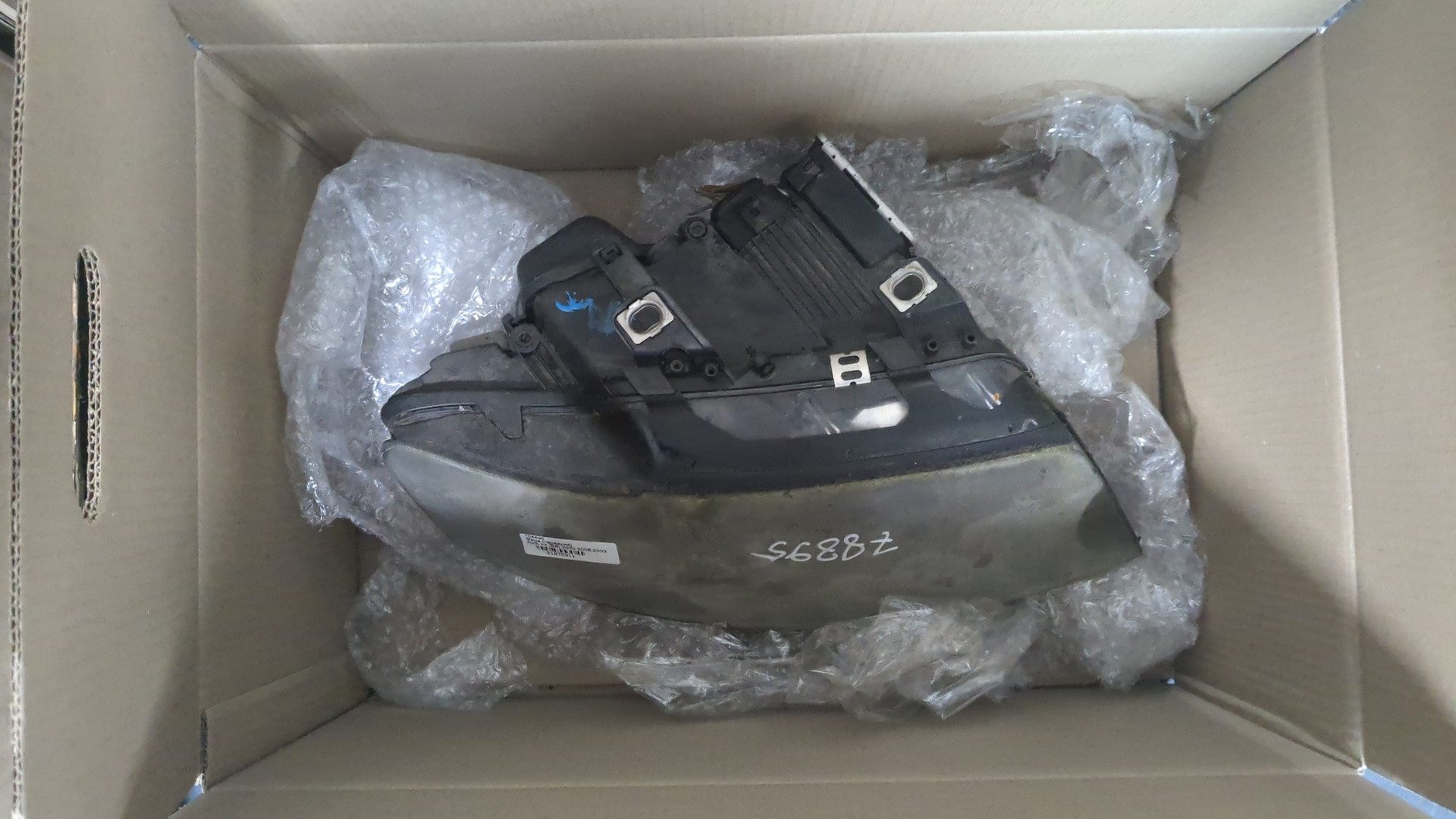 Фара правая