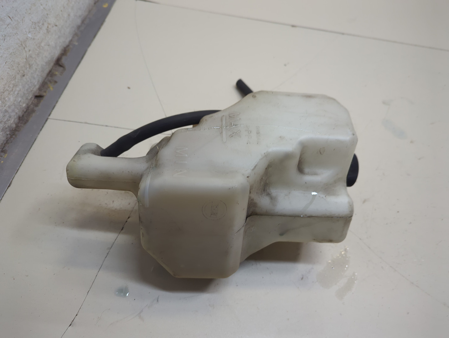 Бачок расширительный