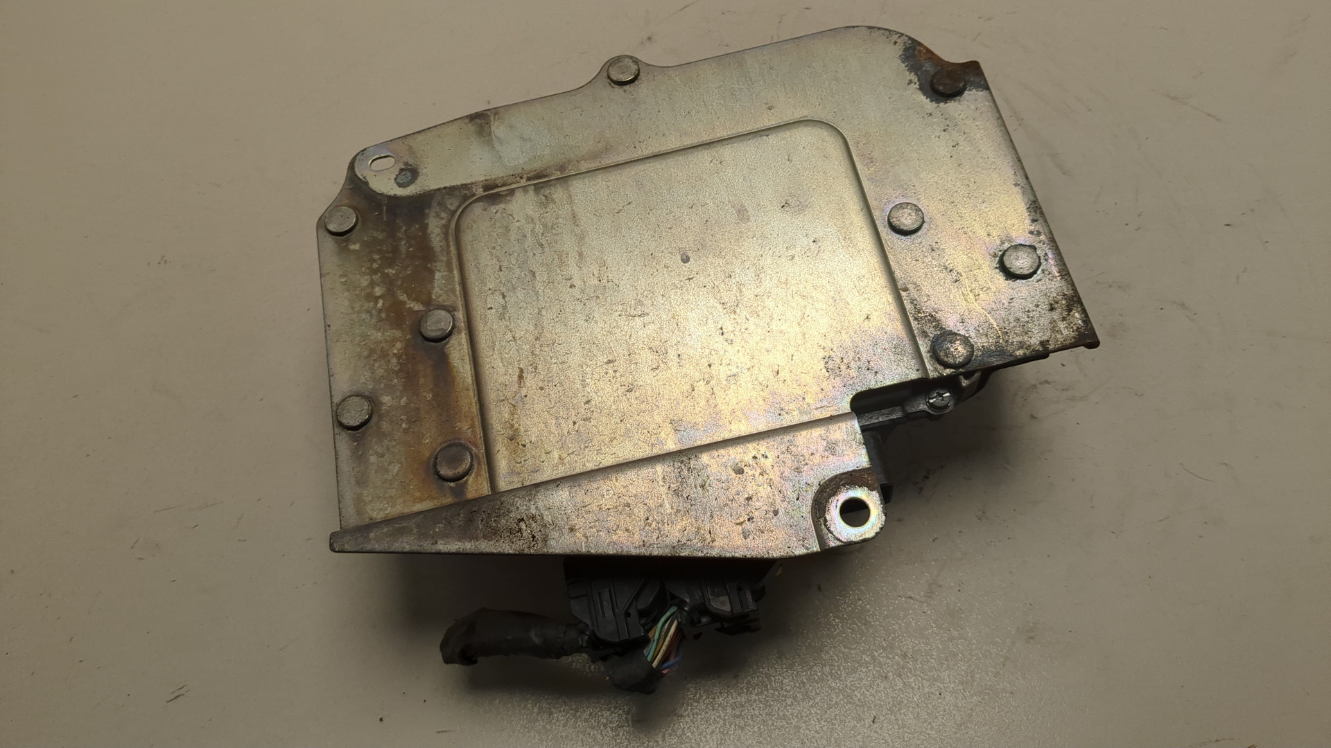 Блок управления двигателем