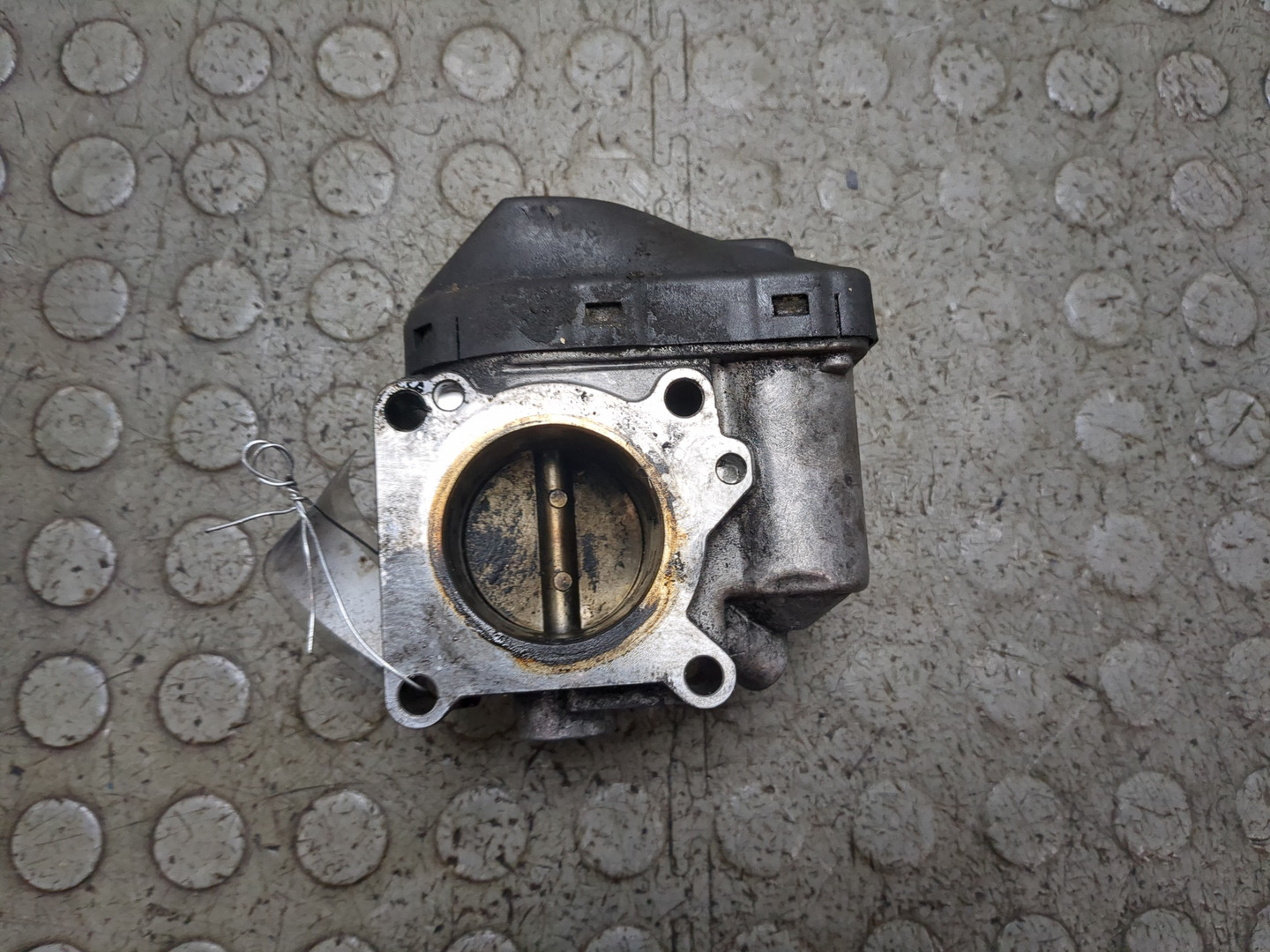 Заслонка дроссельная электрическая