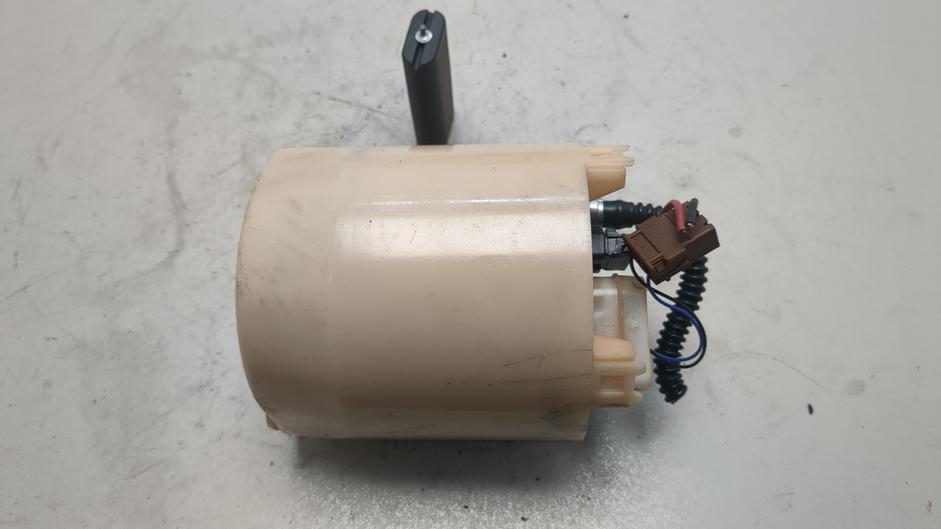 Насос топливный электрический