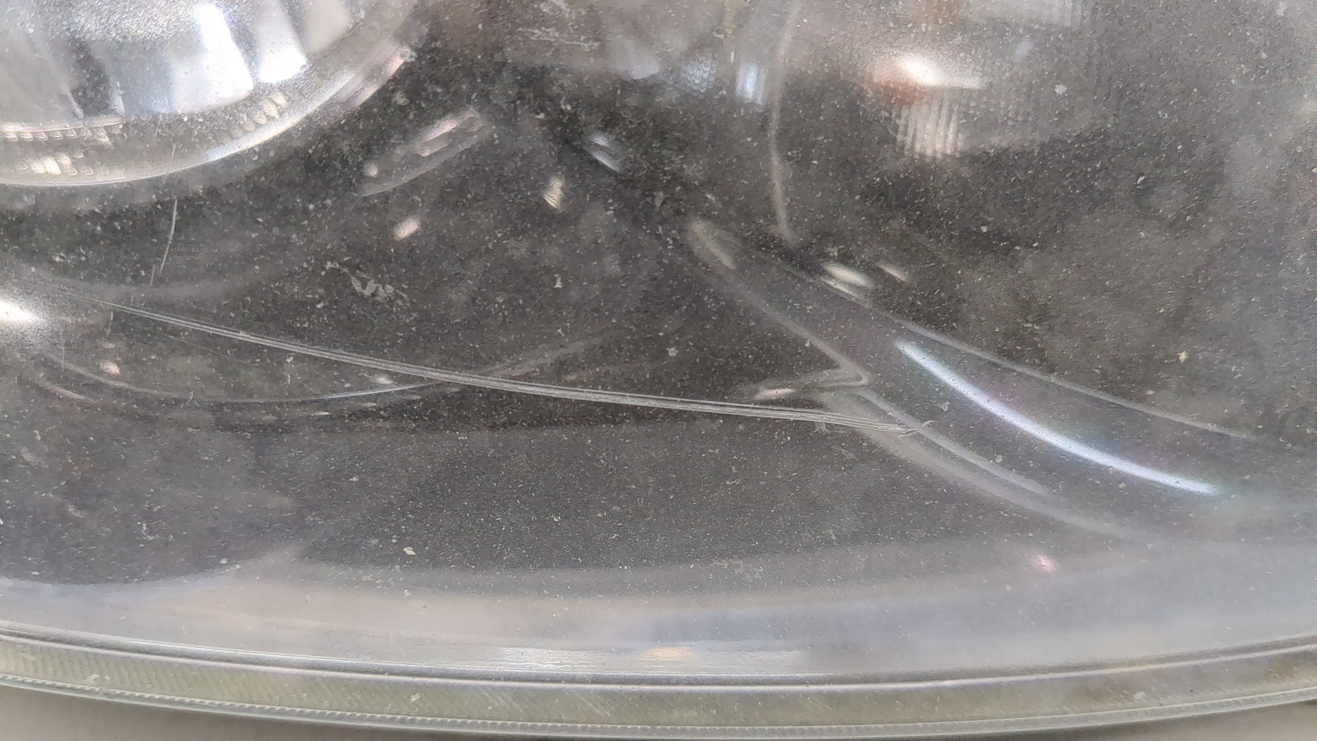 Фара правая