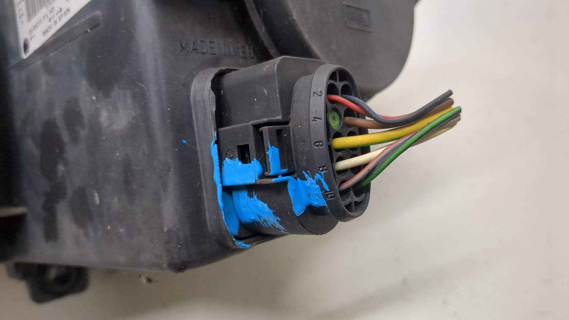 Фара правая