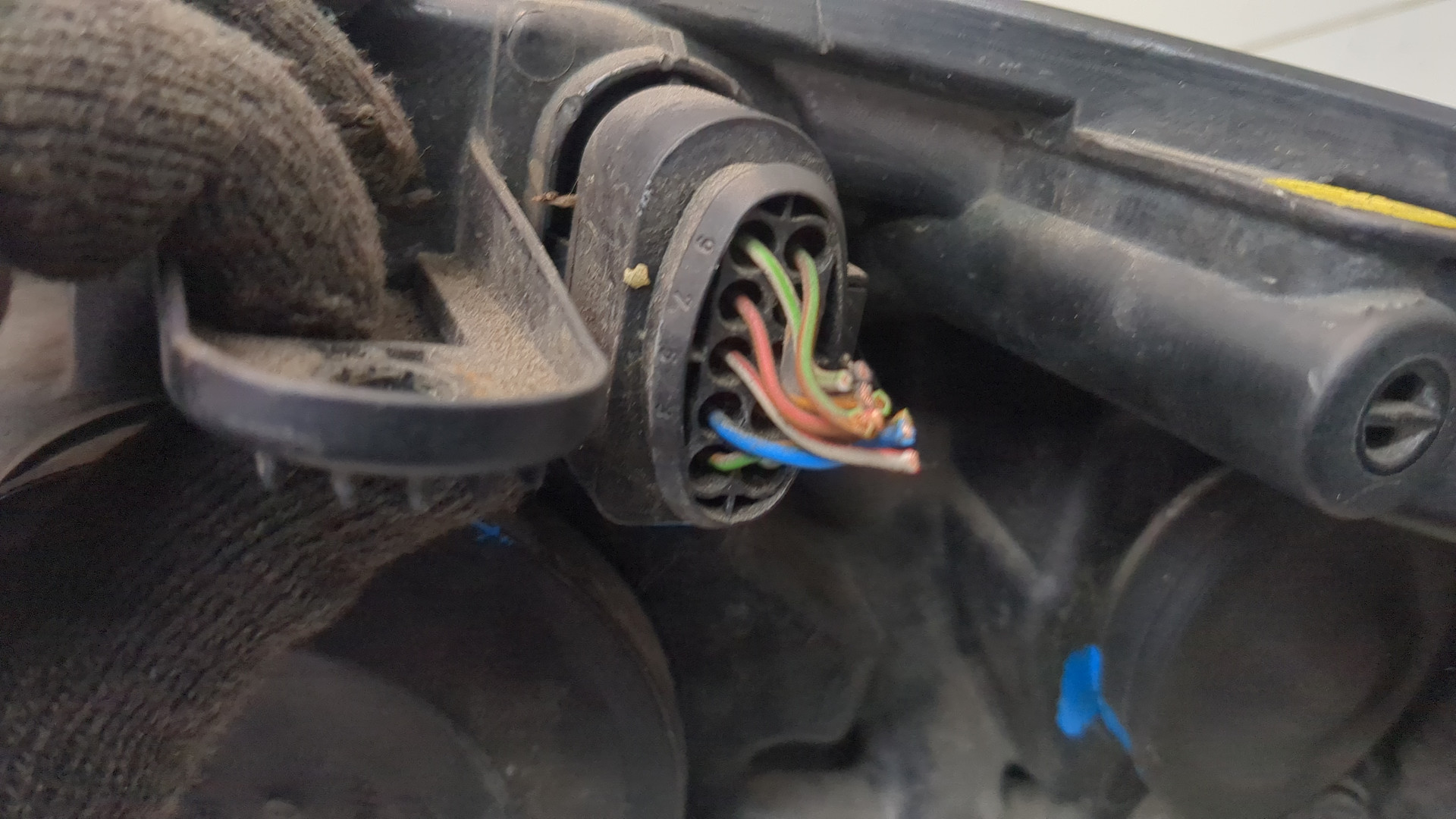 Фара правая