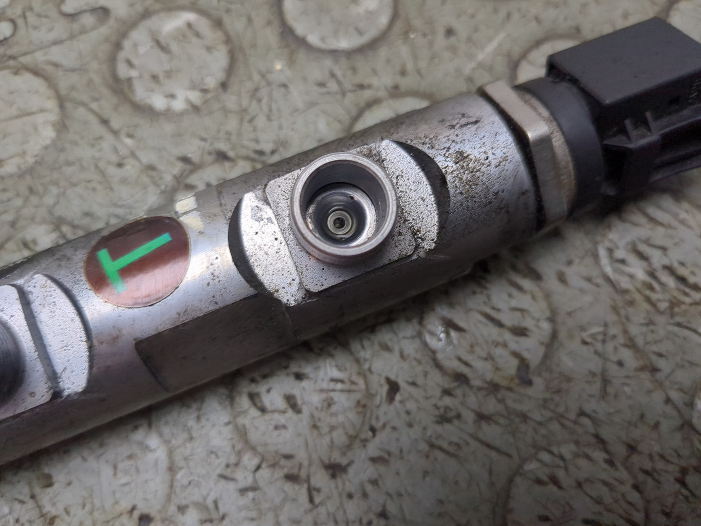 Рейка топливная (рампа)