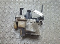 AV6Q9A072AB, 1922762, AV6Q9180C9A Кронштейн топливного фильтра Ford Focus 3 2011-2015 21080742 #1