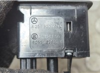 A25182005109051 Кнопка стеклоподъемника (блок кнопок) Mercedes GL X164 2006-2012 21082713 #2