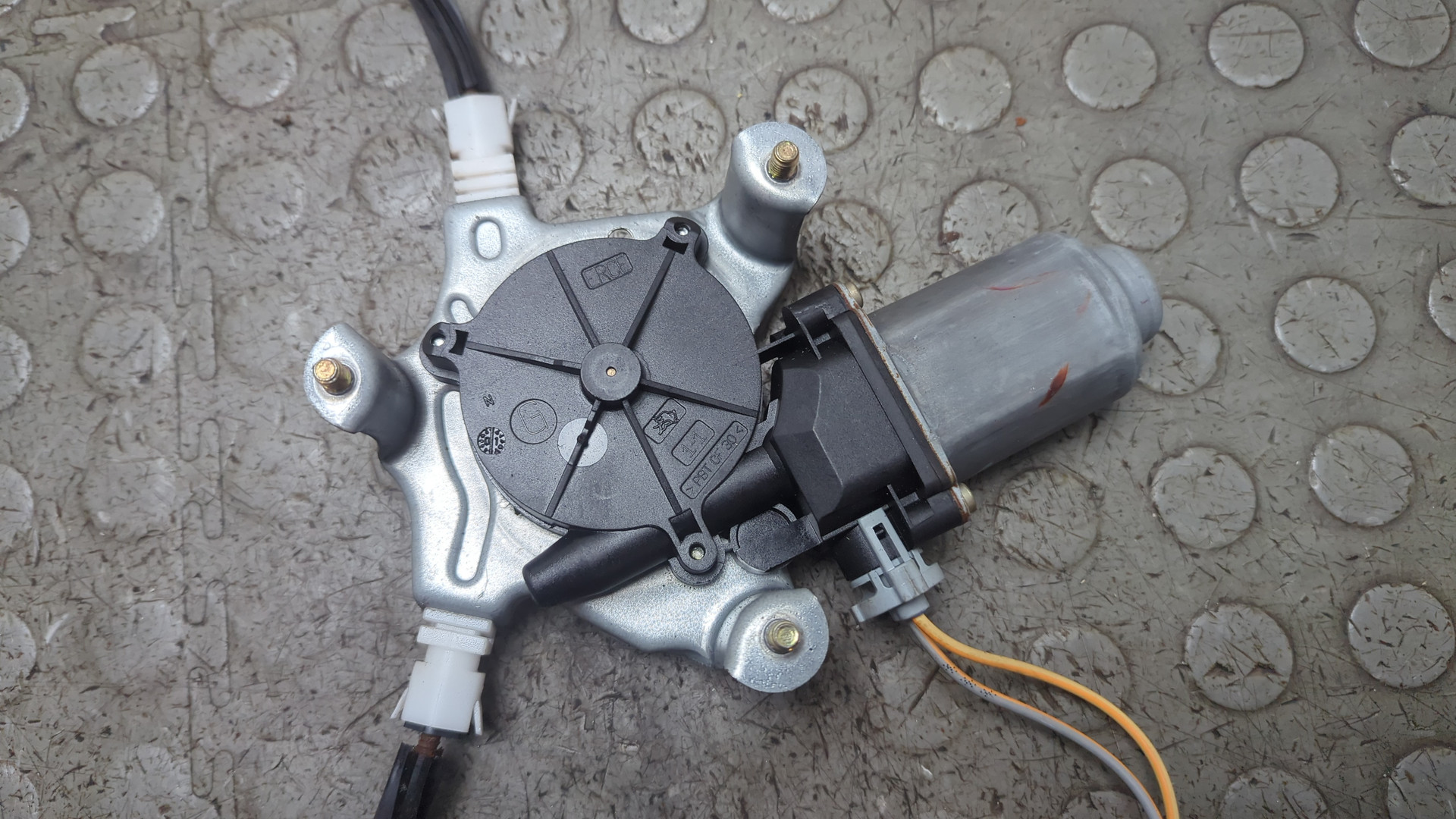 Стеклоподъемник электр. передний левый