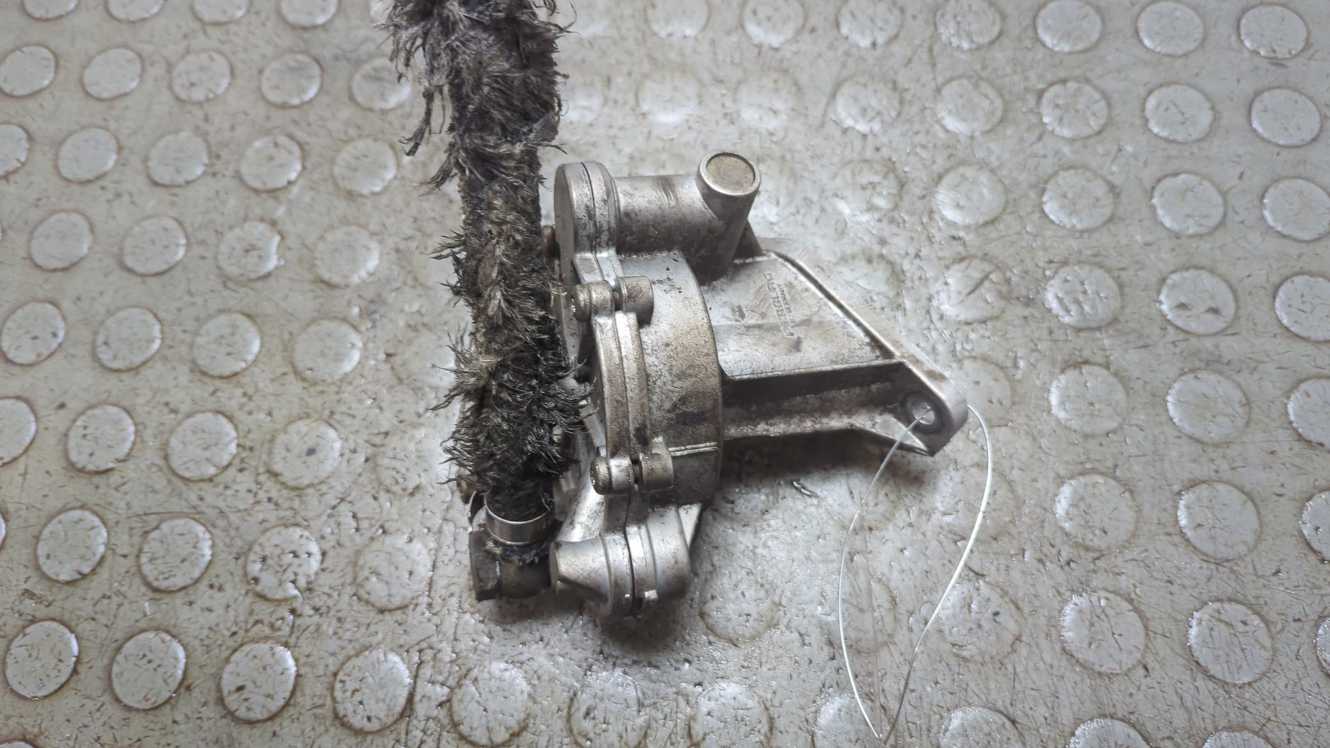 Насос вакуумный